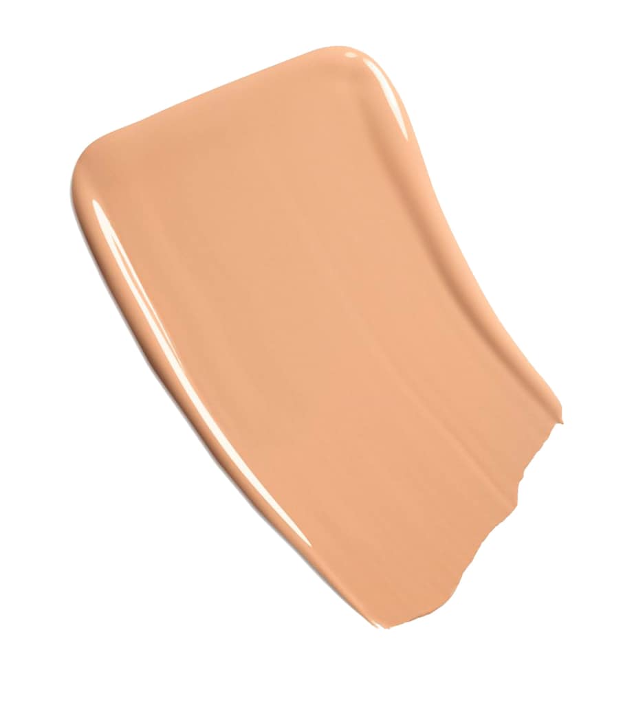 SUBLIMAGE L'ESSENCE DE TEINT Ultimate Radiance-Generating Serum Foundation B30 Image 2