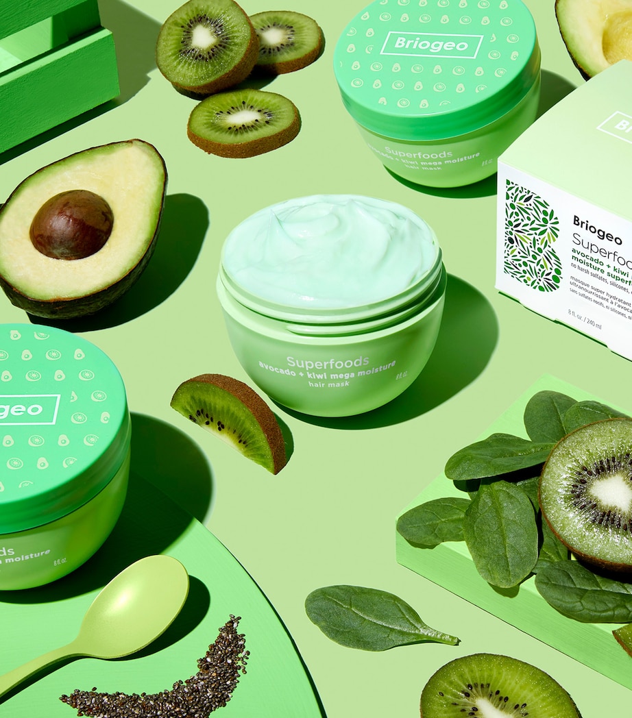 Superfoods Avocado + Kiwi Mega Moisture Superfood Mask (240ml) NO COLOUR Image 6