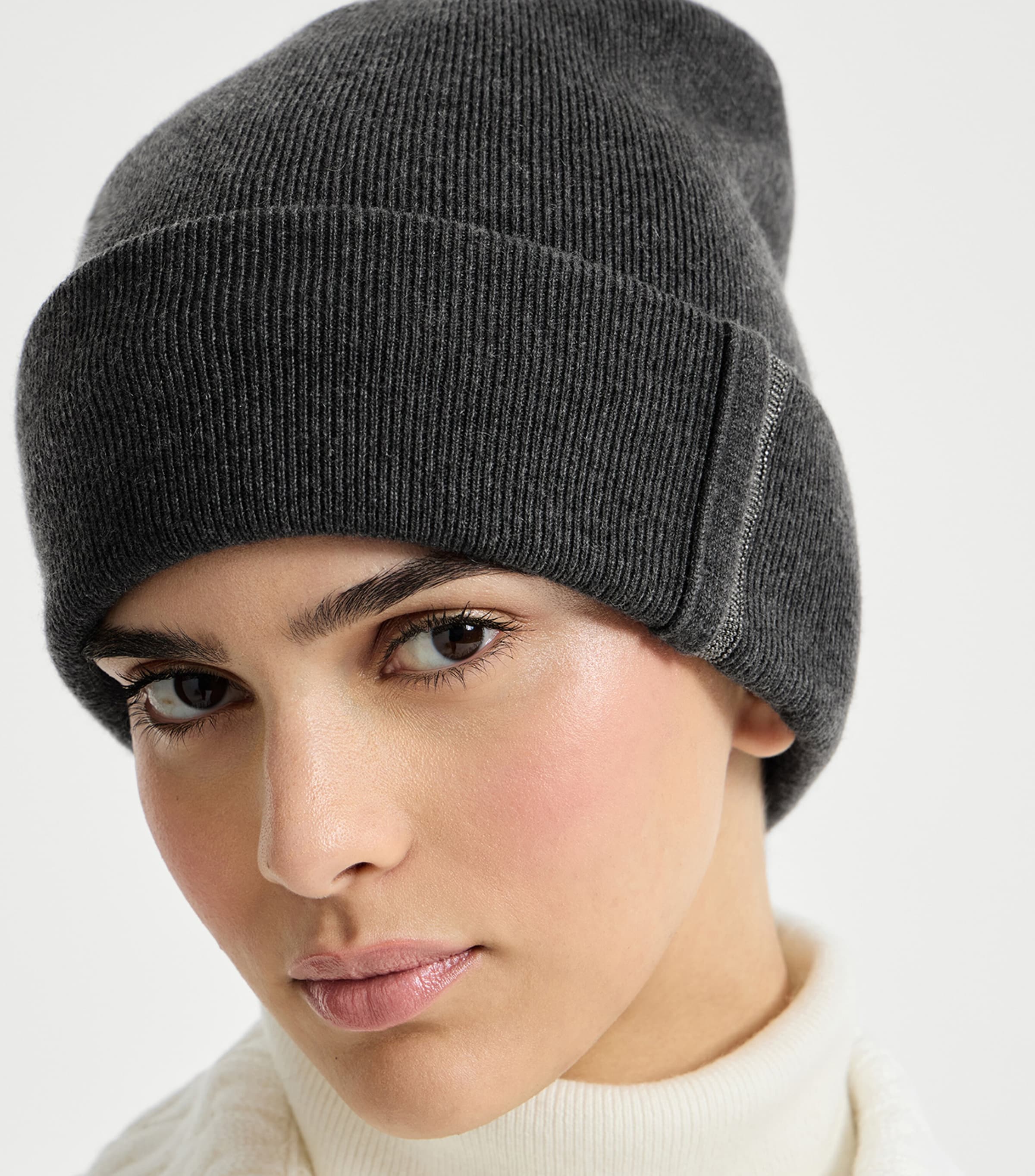 Brunello Cucinelli Cashmere Monili-Trim Beanie Image 2