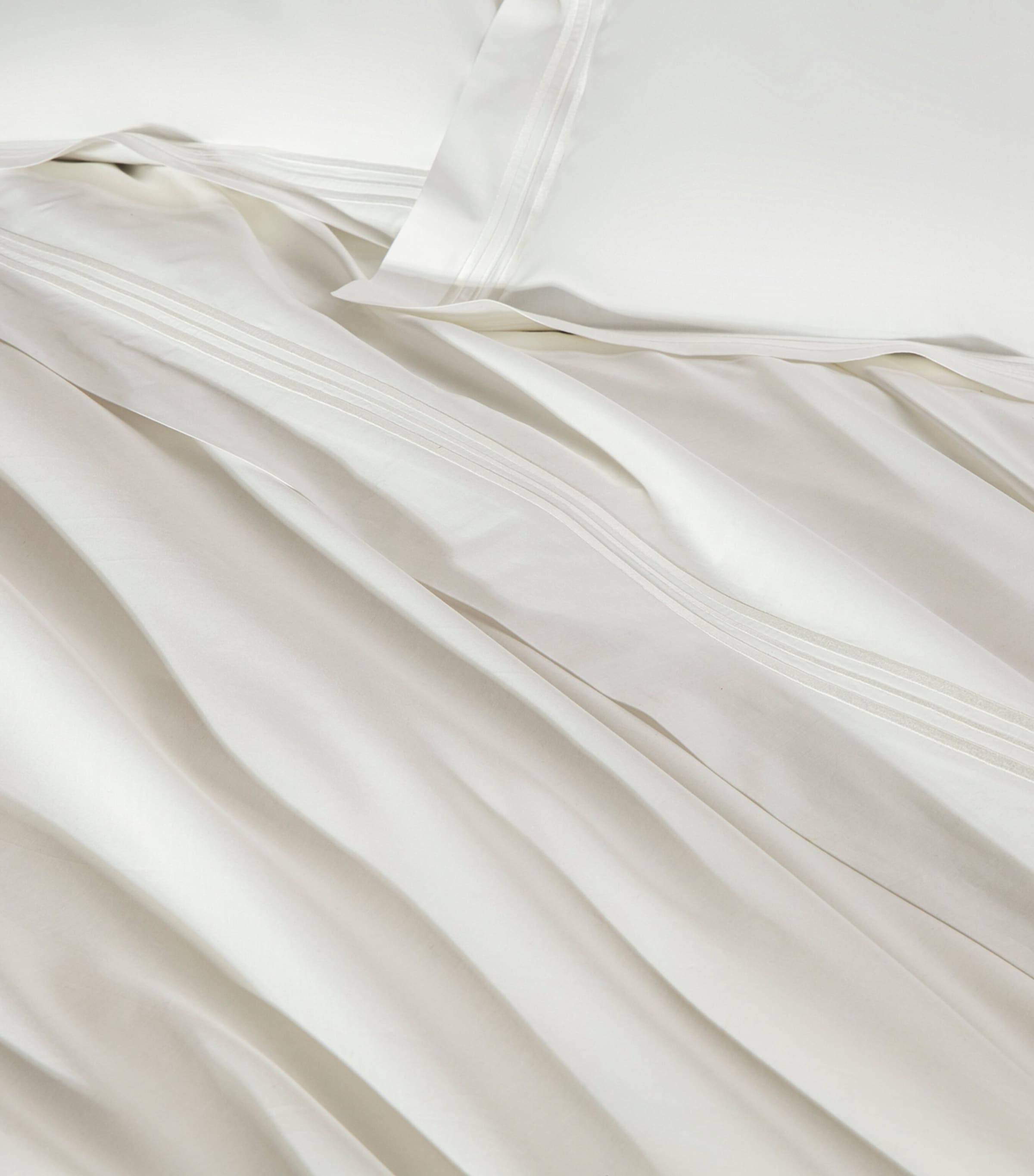 Triplo Bourdon King XL Duvet Cover (240cm x 220cm) BB14 - BIANCO/MILK Image 4