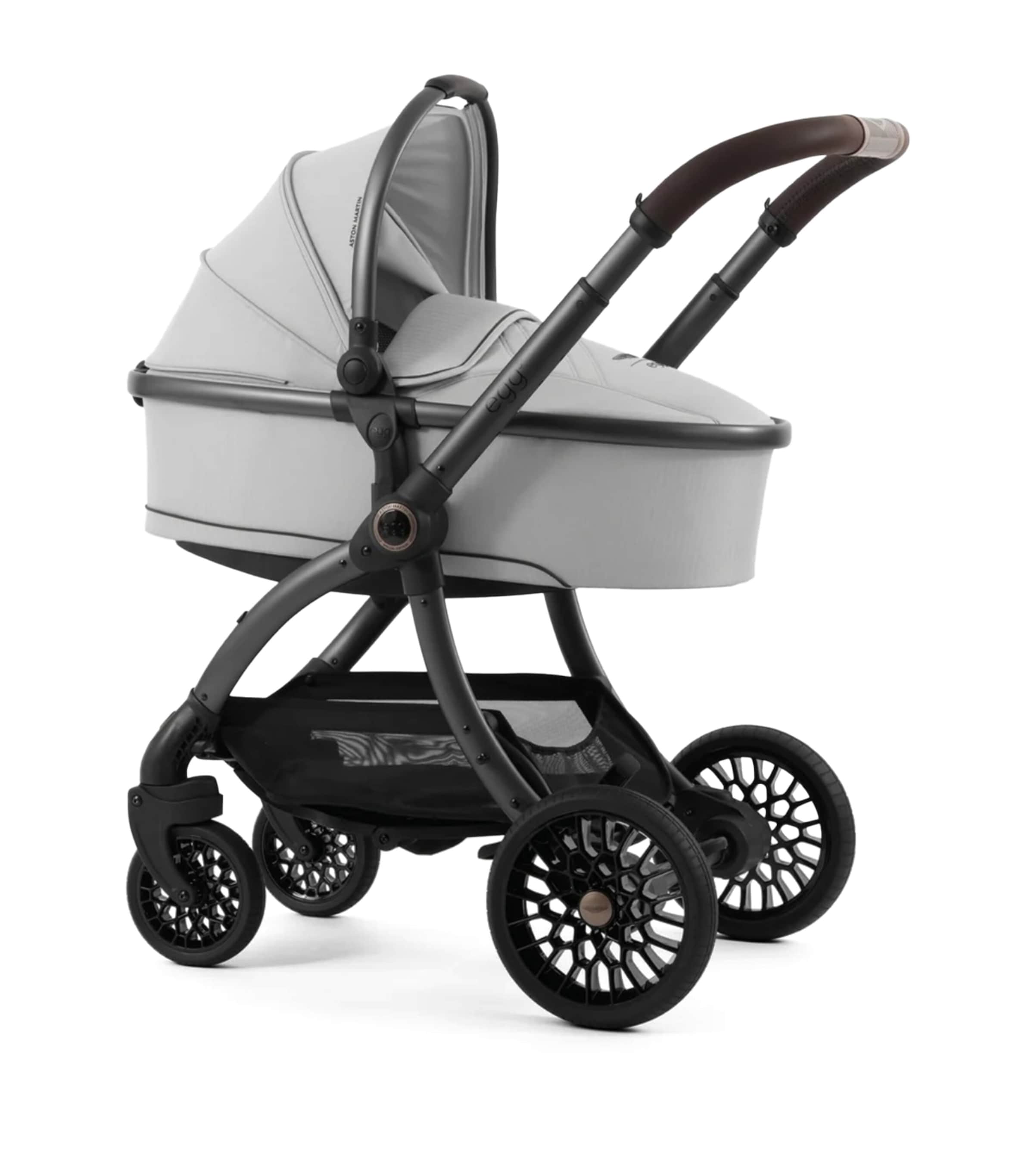 Egg x Aston Martin egg3 Snuggle Bundle Soft Grey Image 4