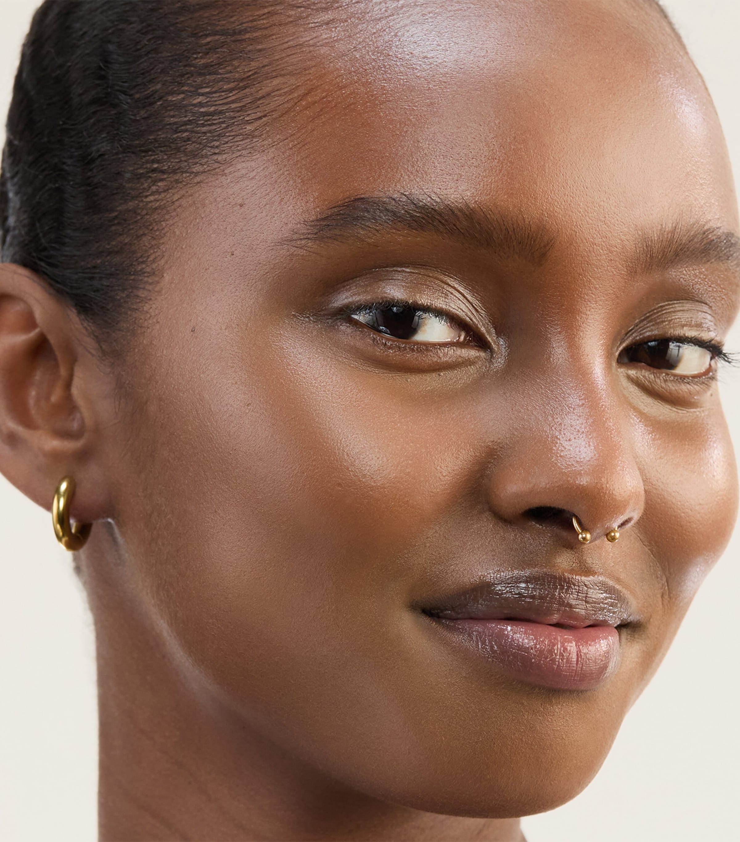 Vieve Skin Nova Complexion Balm Image 2