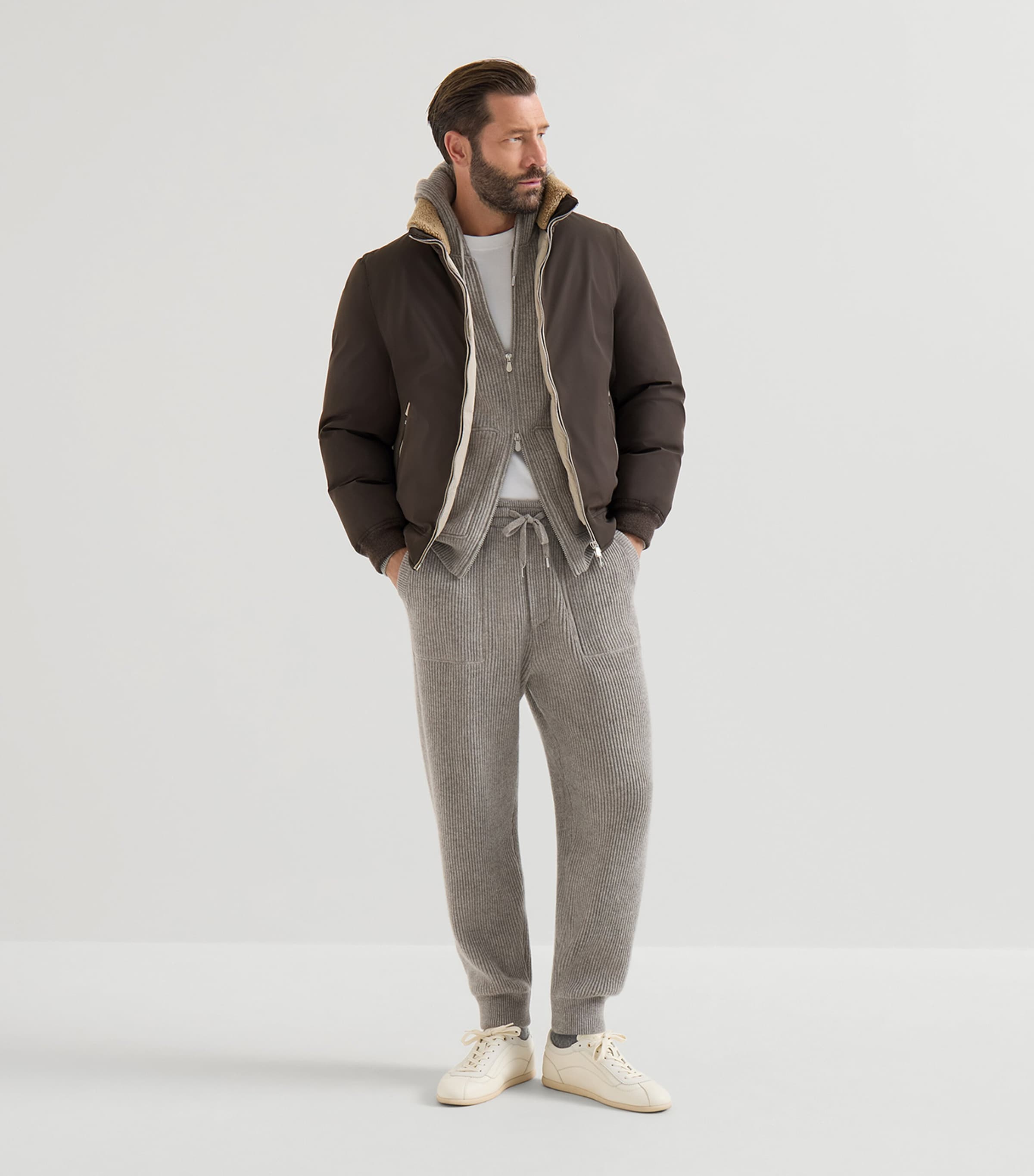 Brunello Cucinelli Mens Cashmere Rib-Knit Sweatpants Image 5