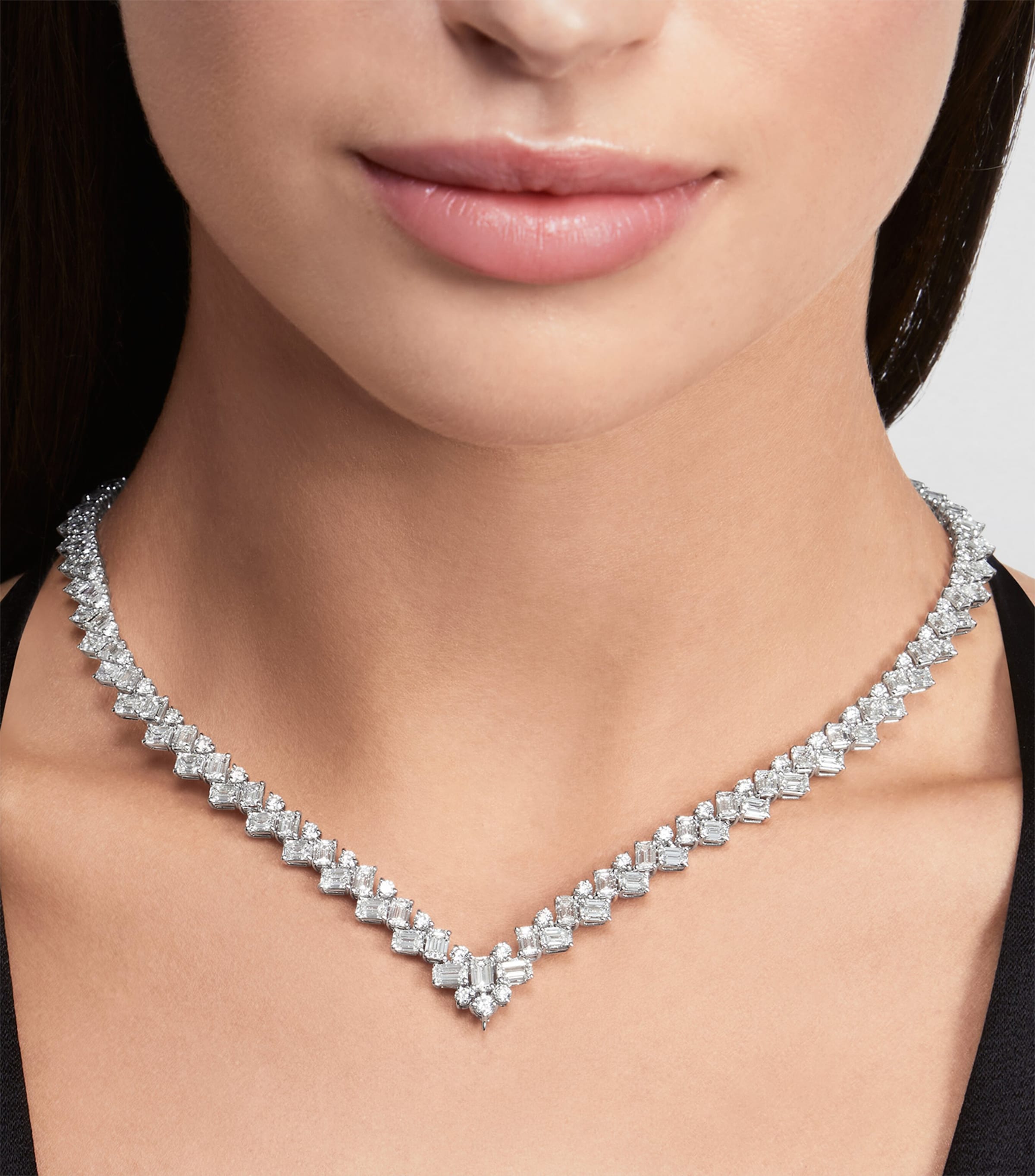 Graff White Gold, Platinum and Diamond Classic Graff Necklace Image 3
