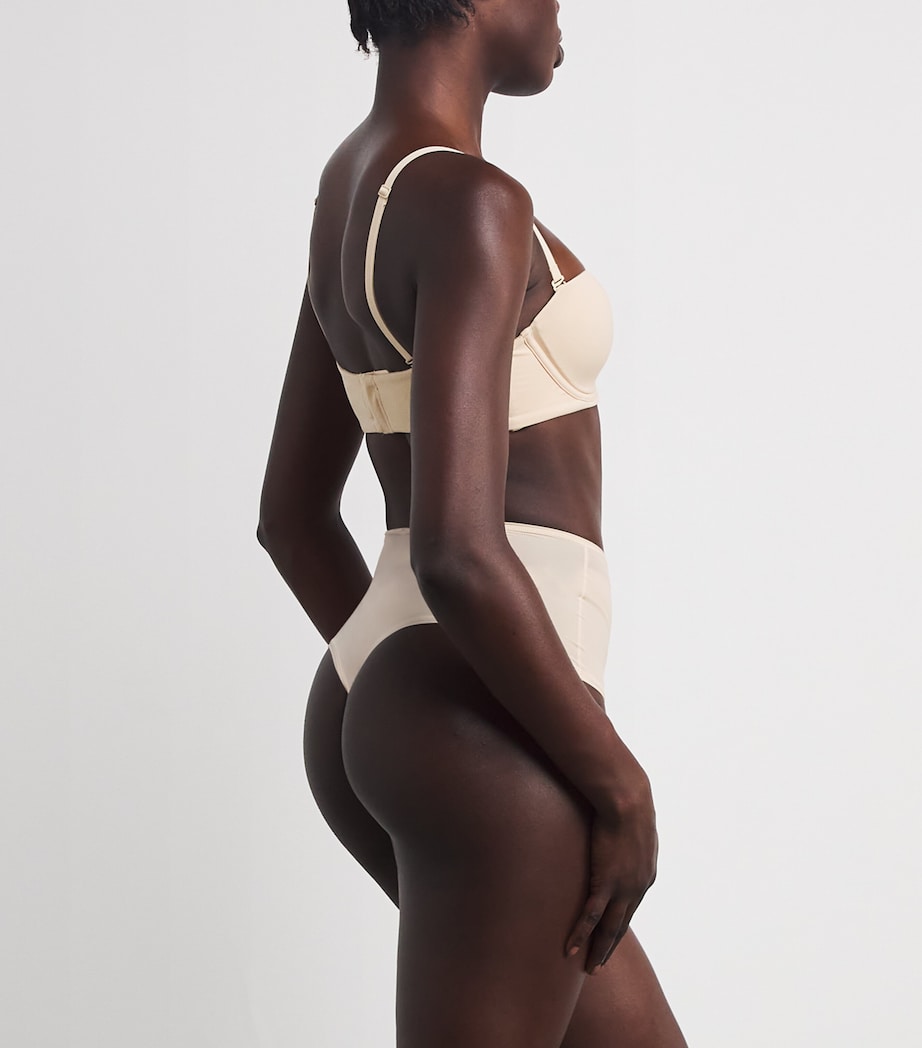 Fits Everybody Strapless Bra SAND Image 3