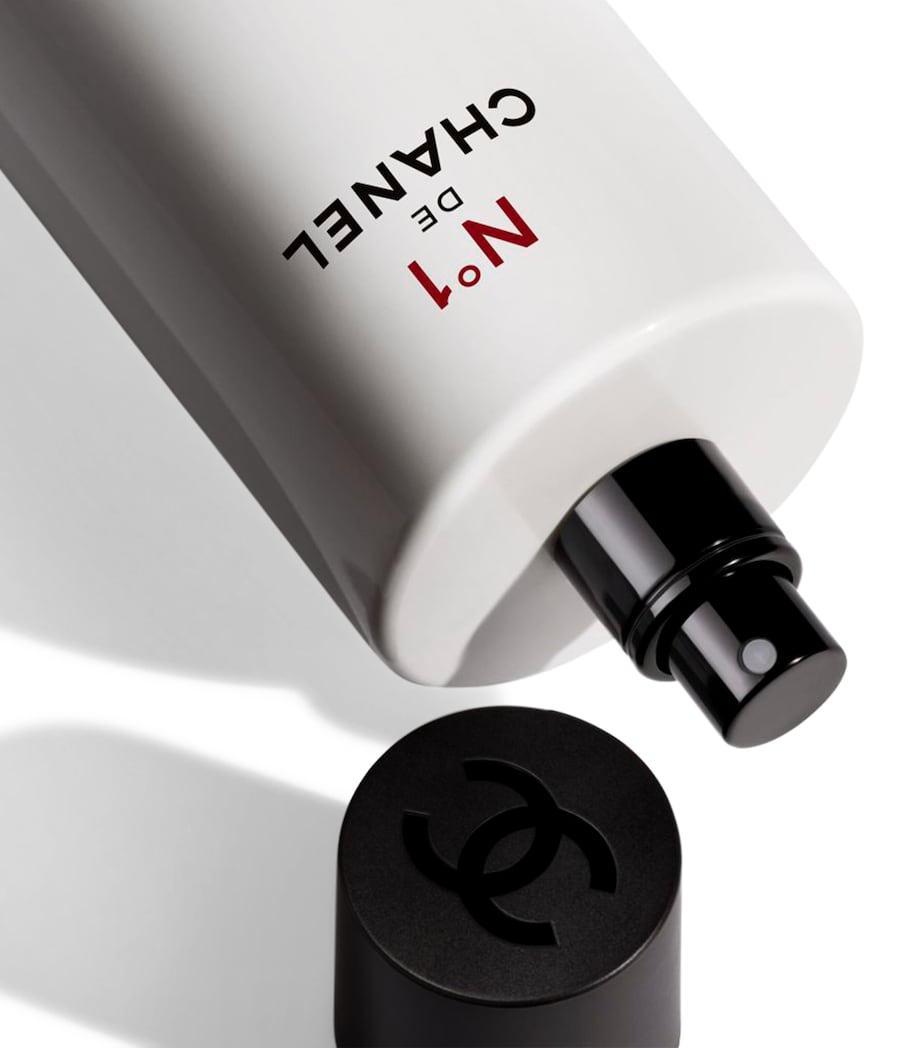 N°1 DE CHANEL Body Serum In Mist (140ml) NO COLOUR Image 2