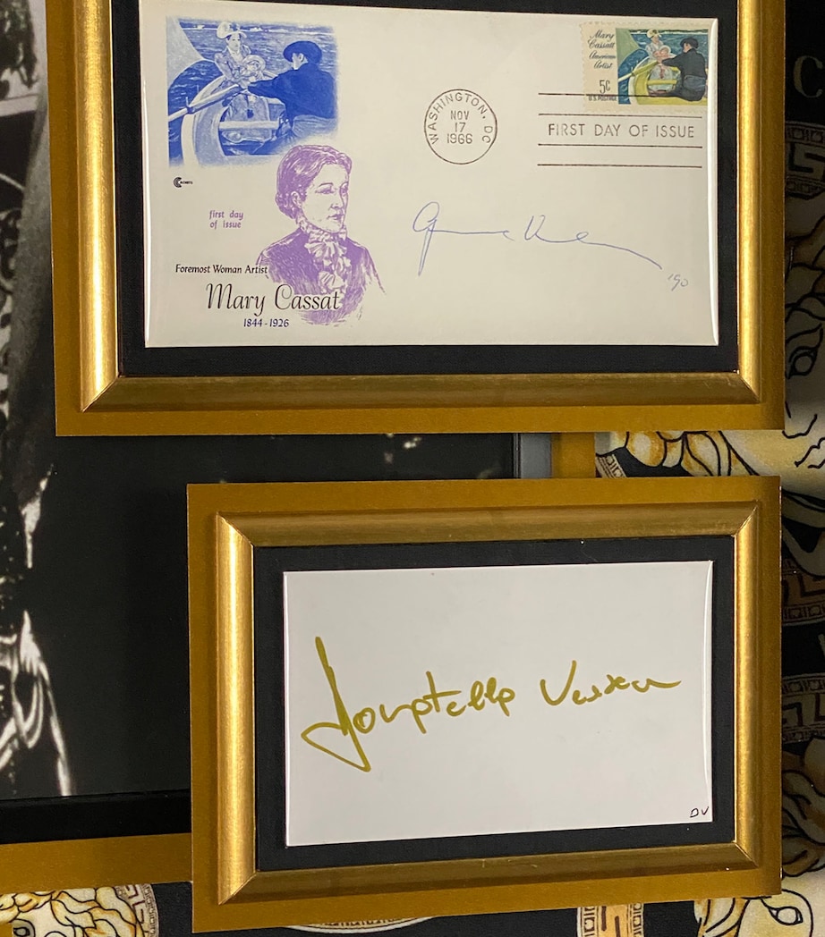 Leipzig Galleries Gianni and Donatella Versace Signed Photo Framed Display Image 2