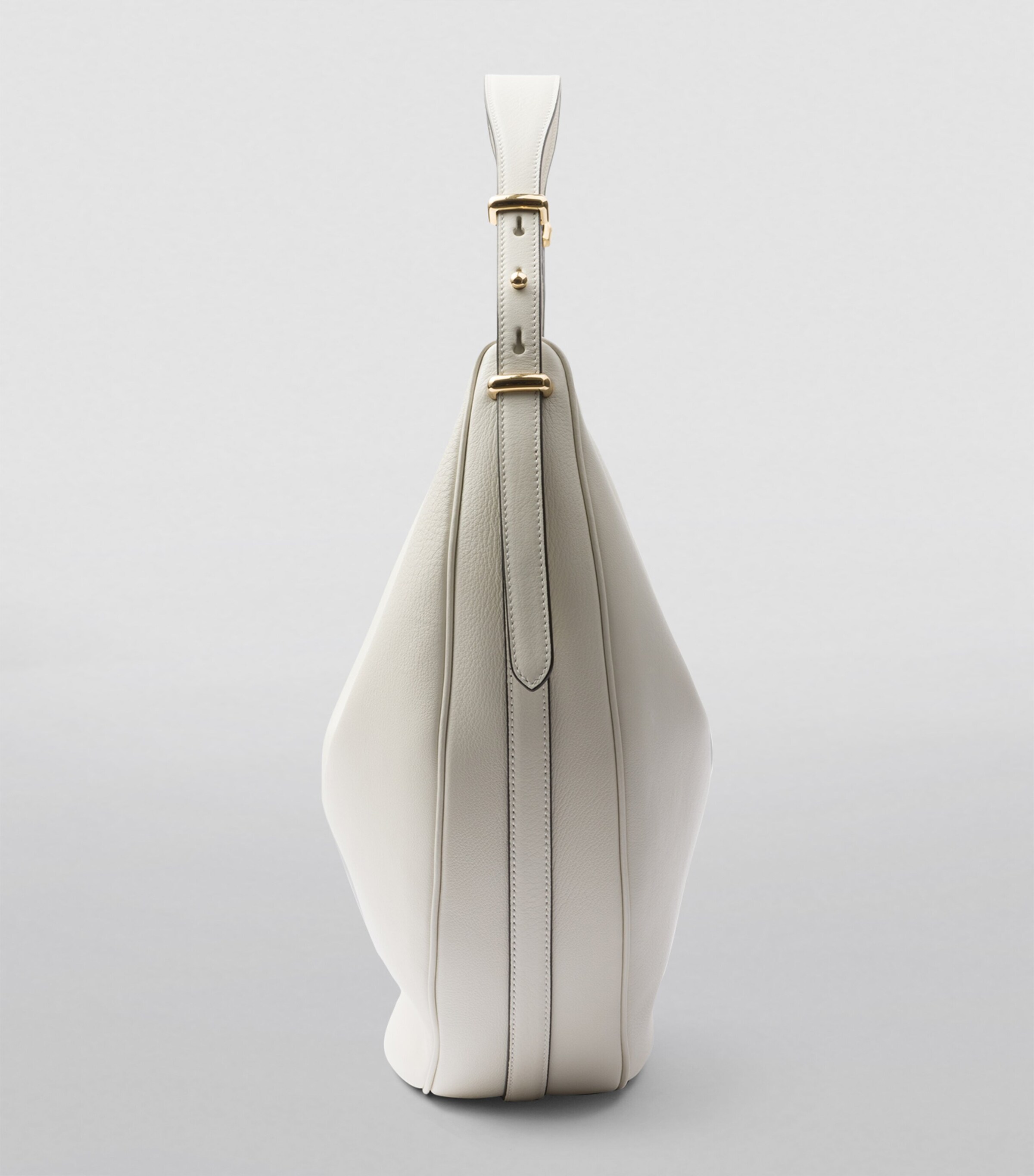 Large Leather Arqué Shoulder Bag F0PG7 Image 5