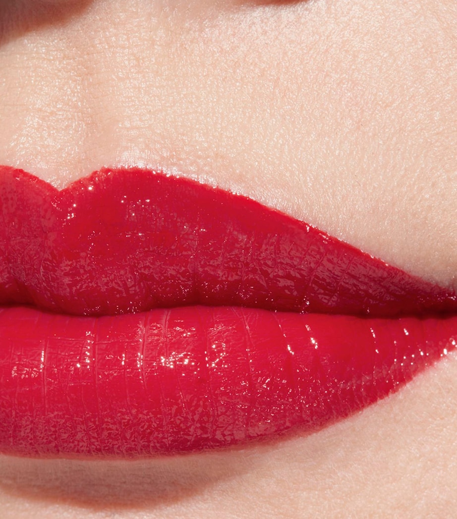 CHANEL ROUGE COCO Longwear Satin Lipstick Riviera Image 3