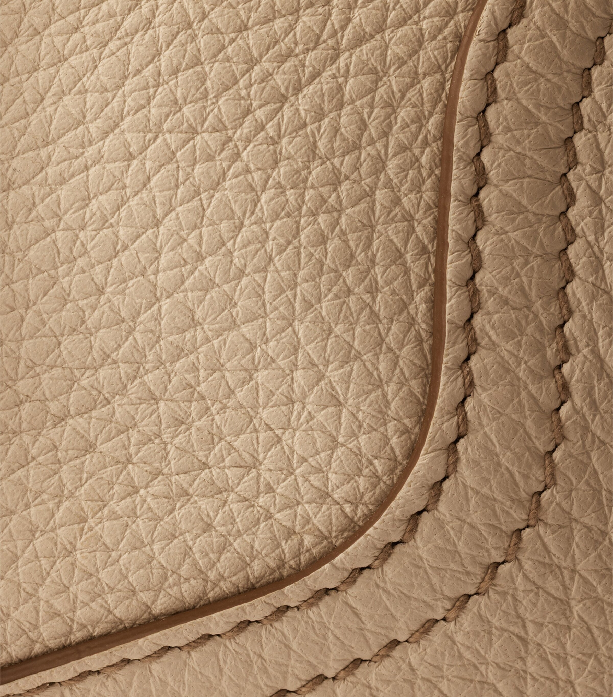 Large Leather Top-Handle Bag F0036 Image 6