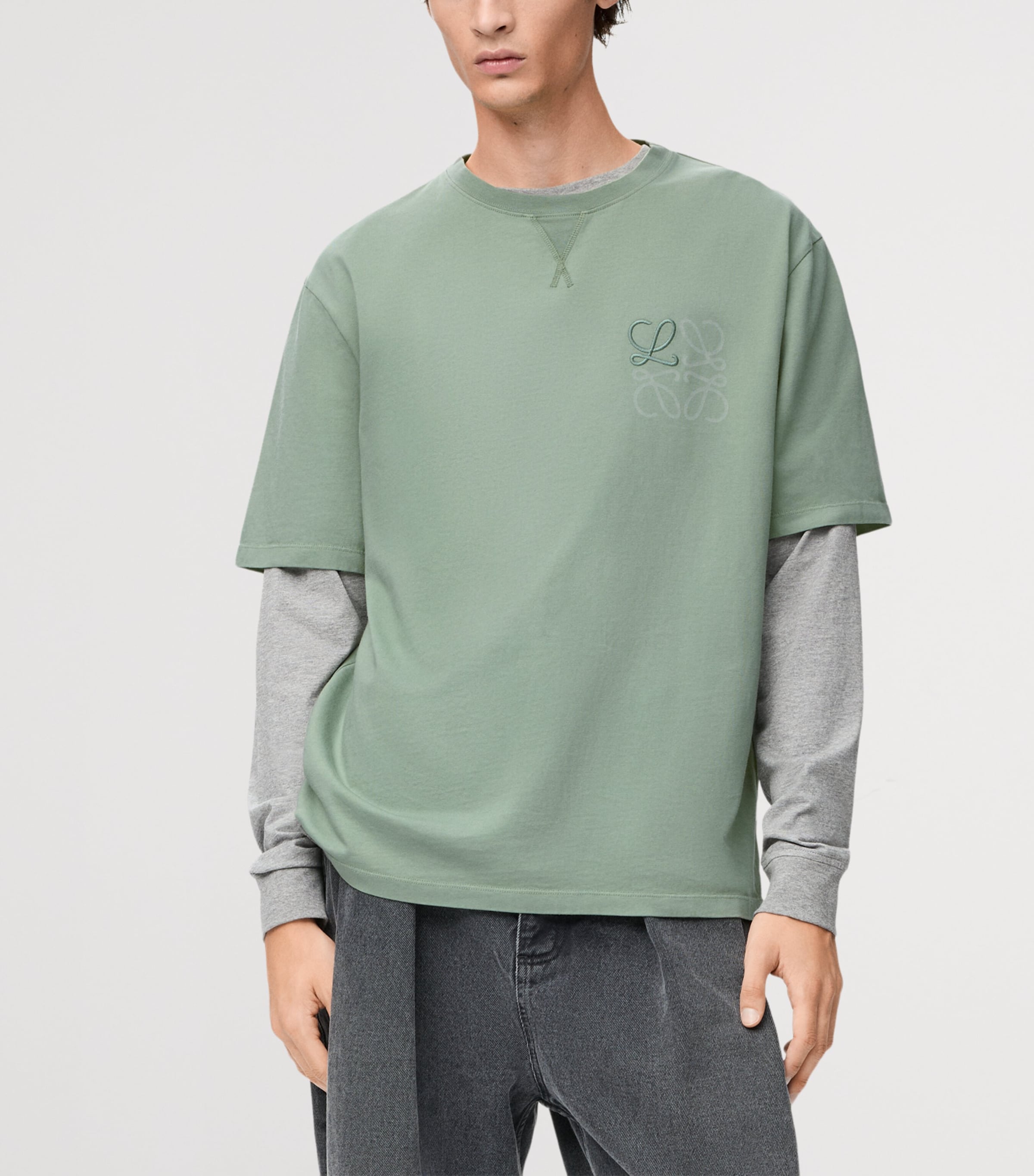 LOEWE Mens Cotton-Blend Anagram T-Shirt Sage Image 3