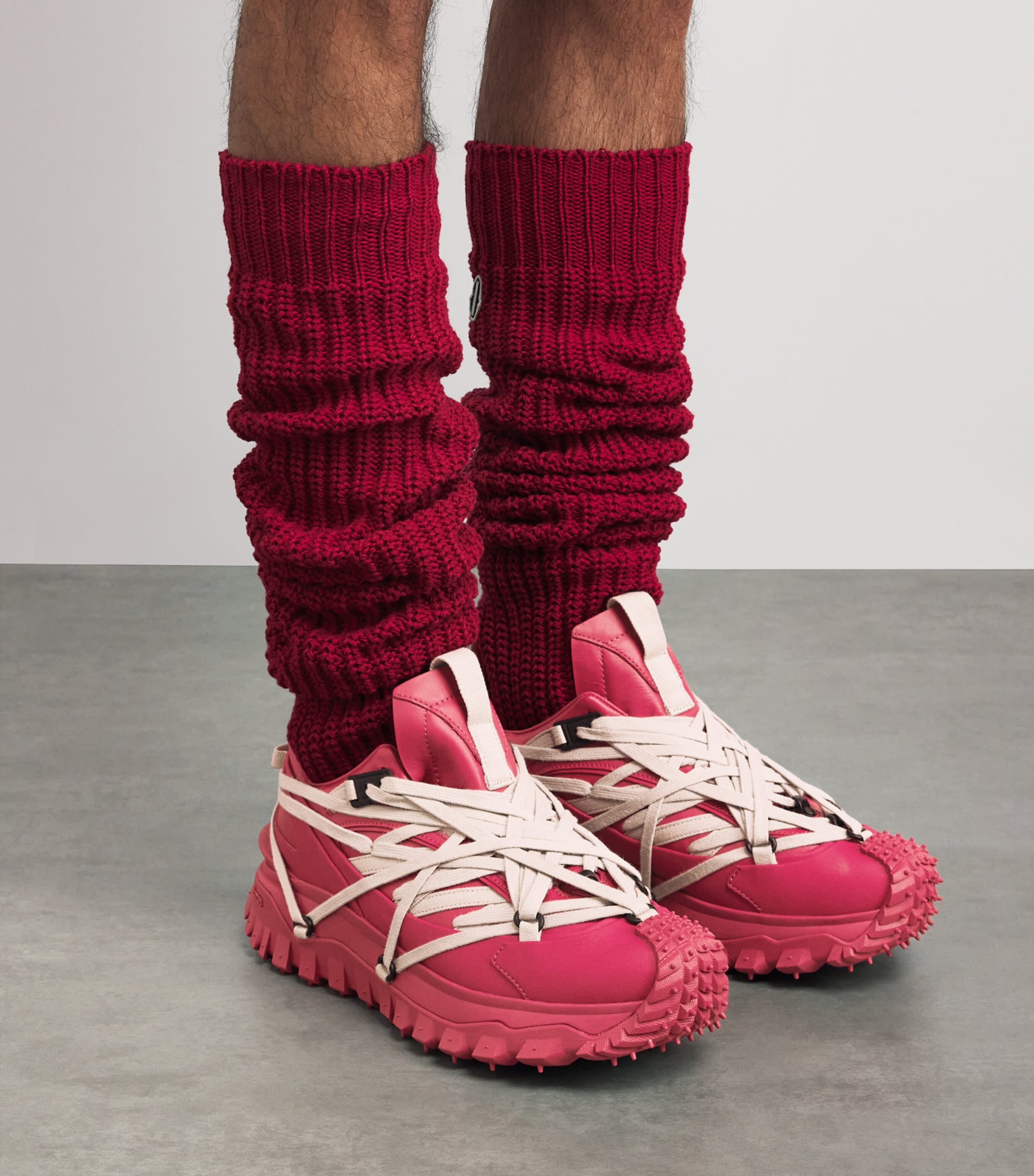 x Moncler Trailgrip Megalace Sneakers 438 - CARNELIAN Image 2