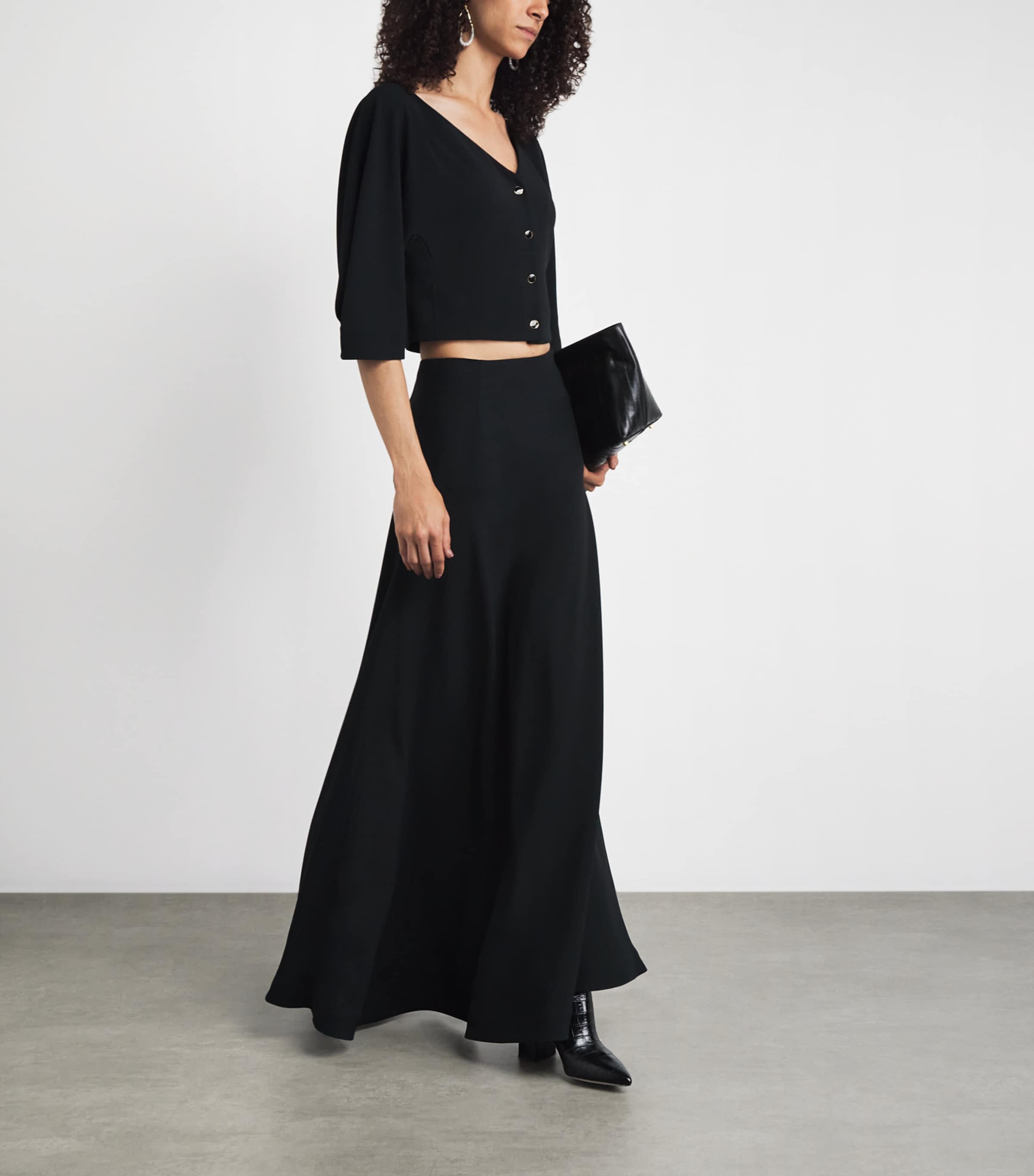 RETORI Womens Cady Half-Circle Maxi Skirt Black Image 2