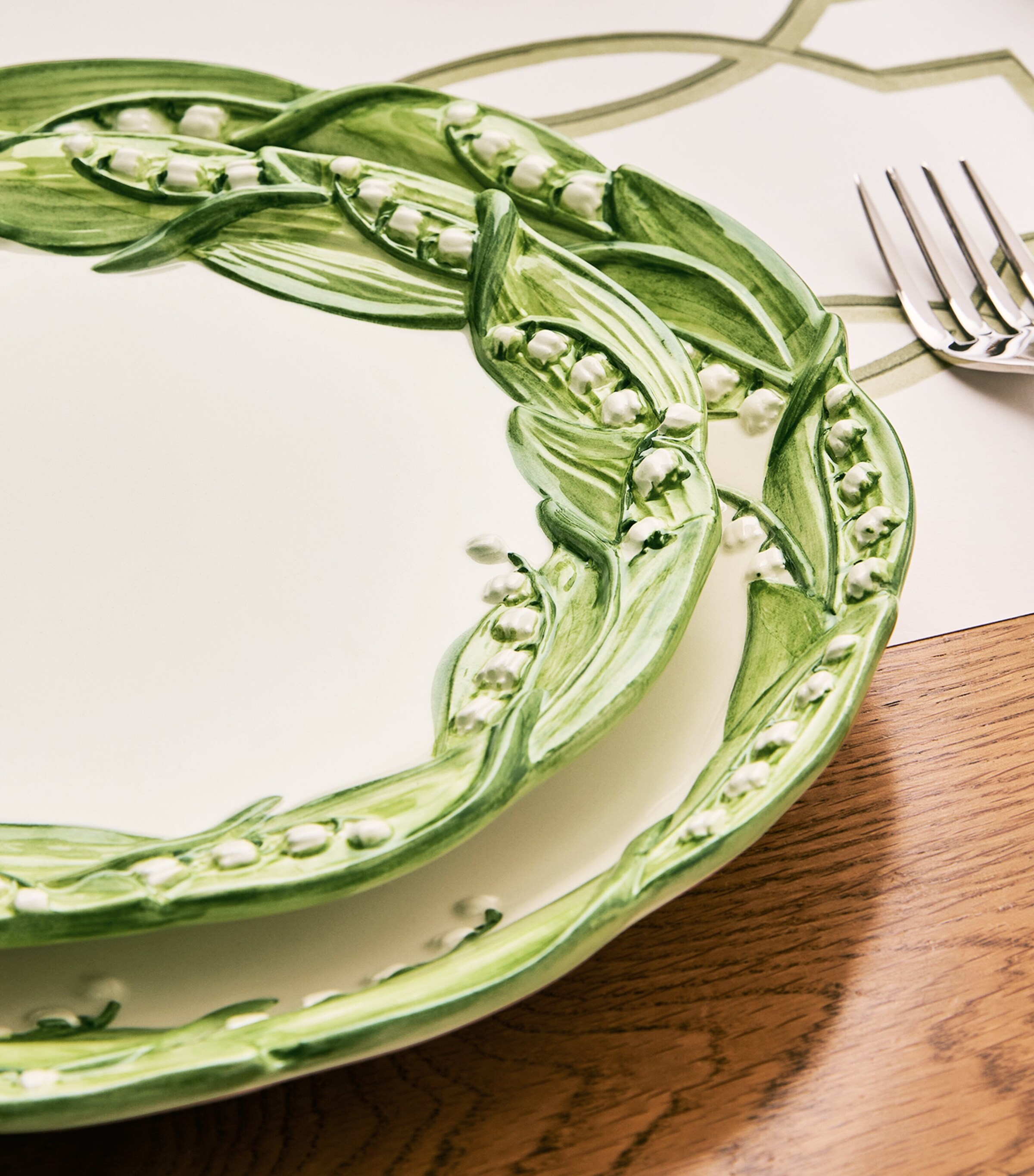 Lilly  Of The Valley Dinner Plate (27cm) WHITE/GREEN Image 3