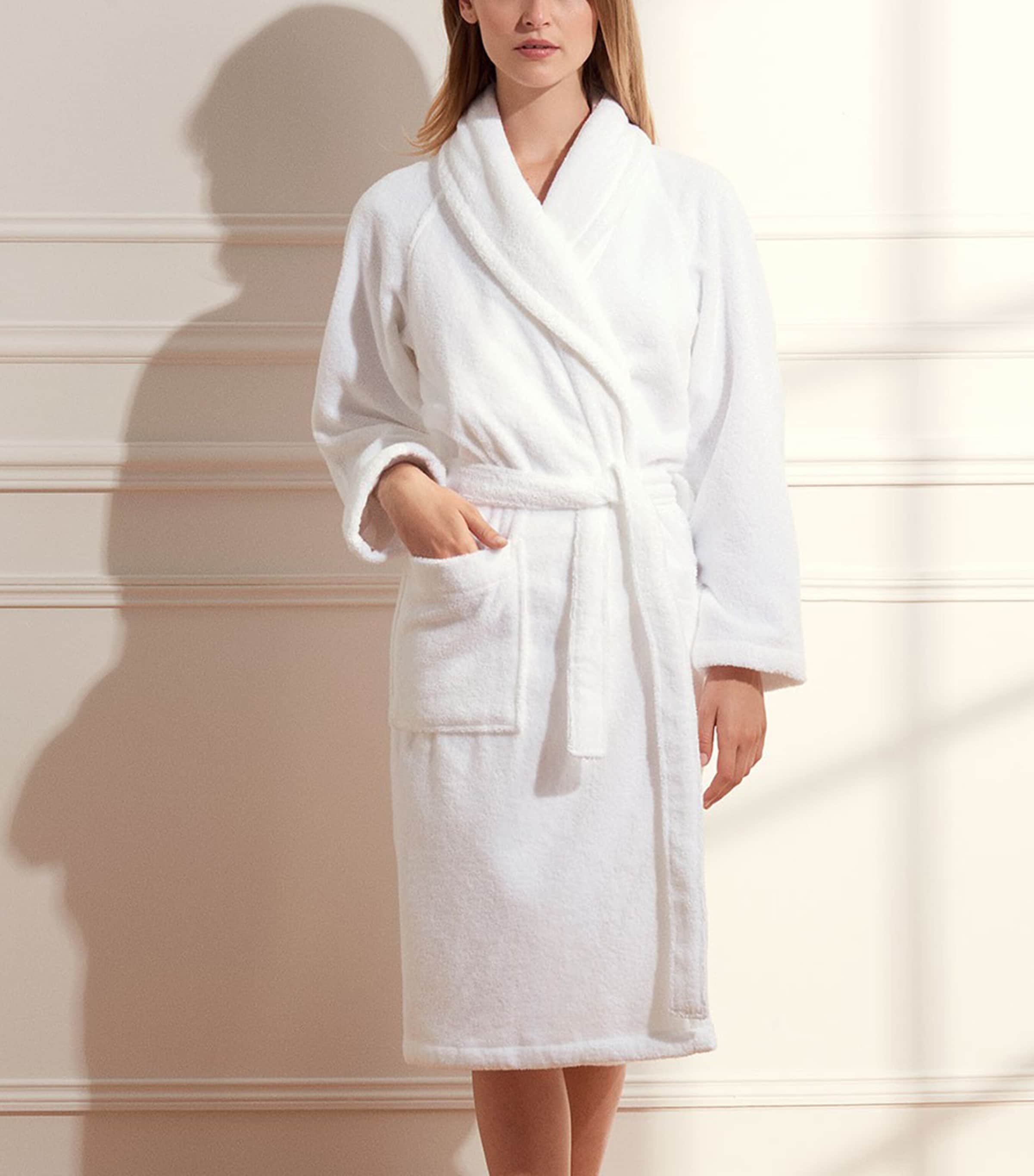 Yves Delorme Womens Étoile Bathrobe (Medium) Image 2