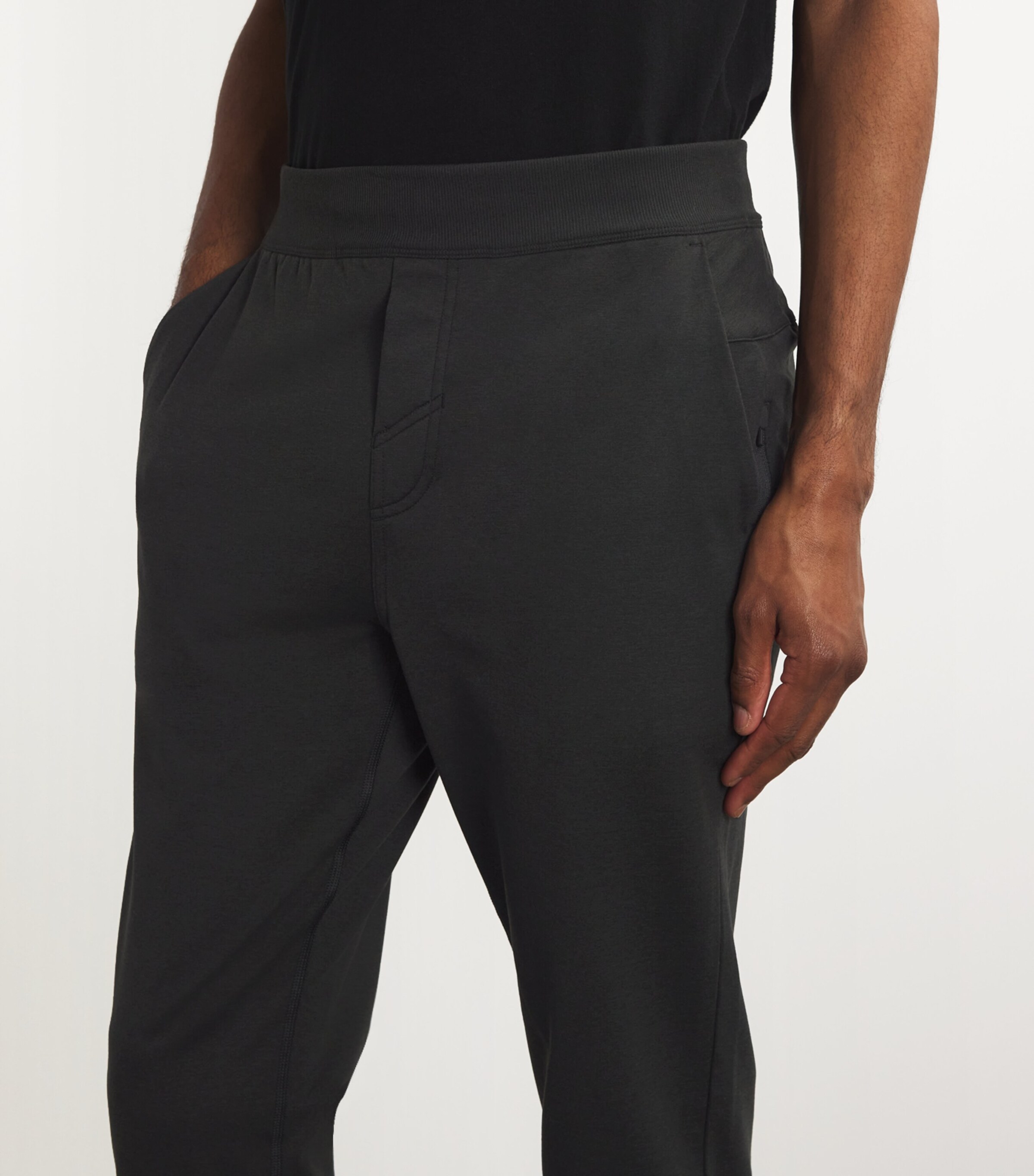 VUORI Mens Coronado Sweatpants Black Heather Hbk Image 6