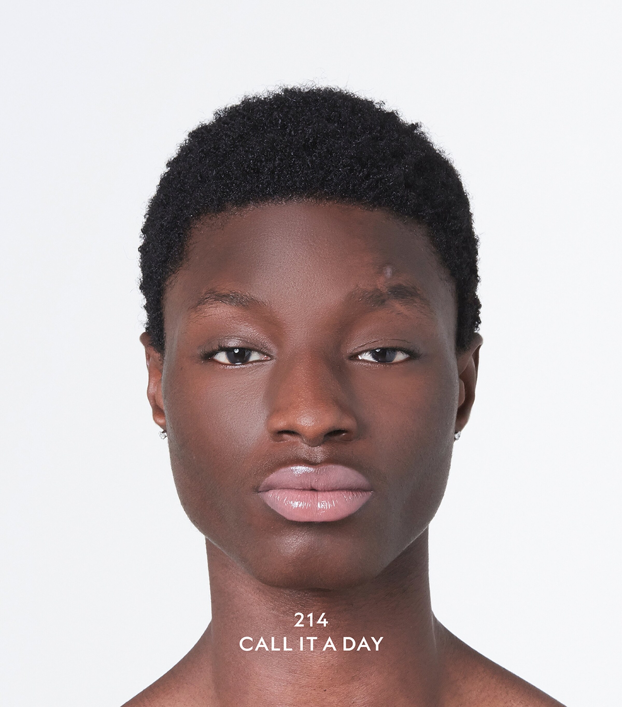 Gucci’s Rouge de Beauté Brillant Glow & Care Lip Colour 214 Image 7