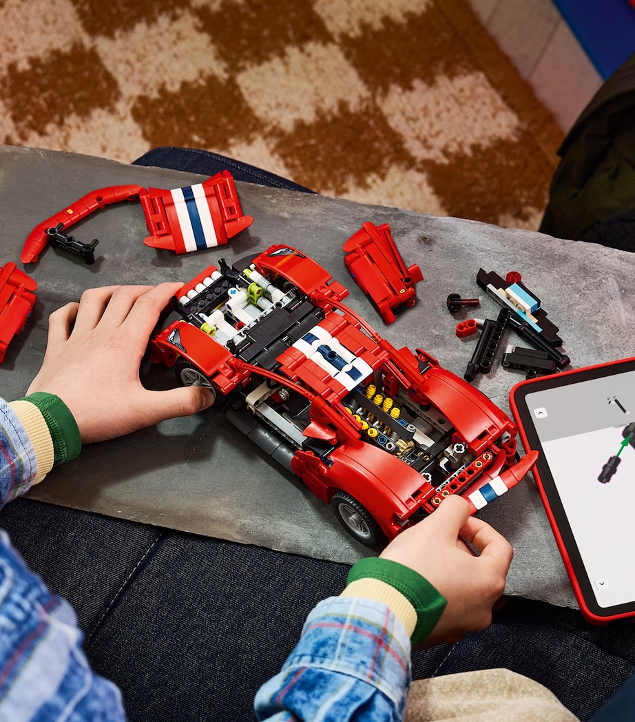 Lego Ferrari 488 Pista Car 42235 Image 3