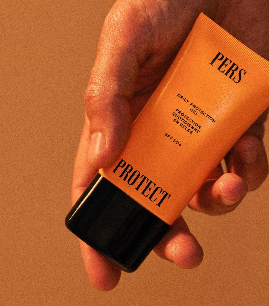 Daily Protection Gel SPF 50 (40ml) NO COLOUR Image 2