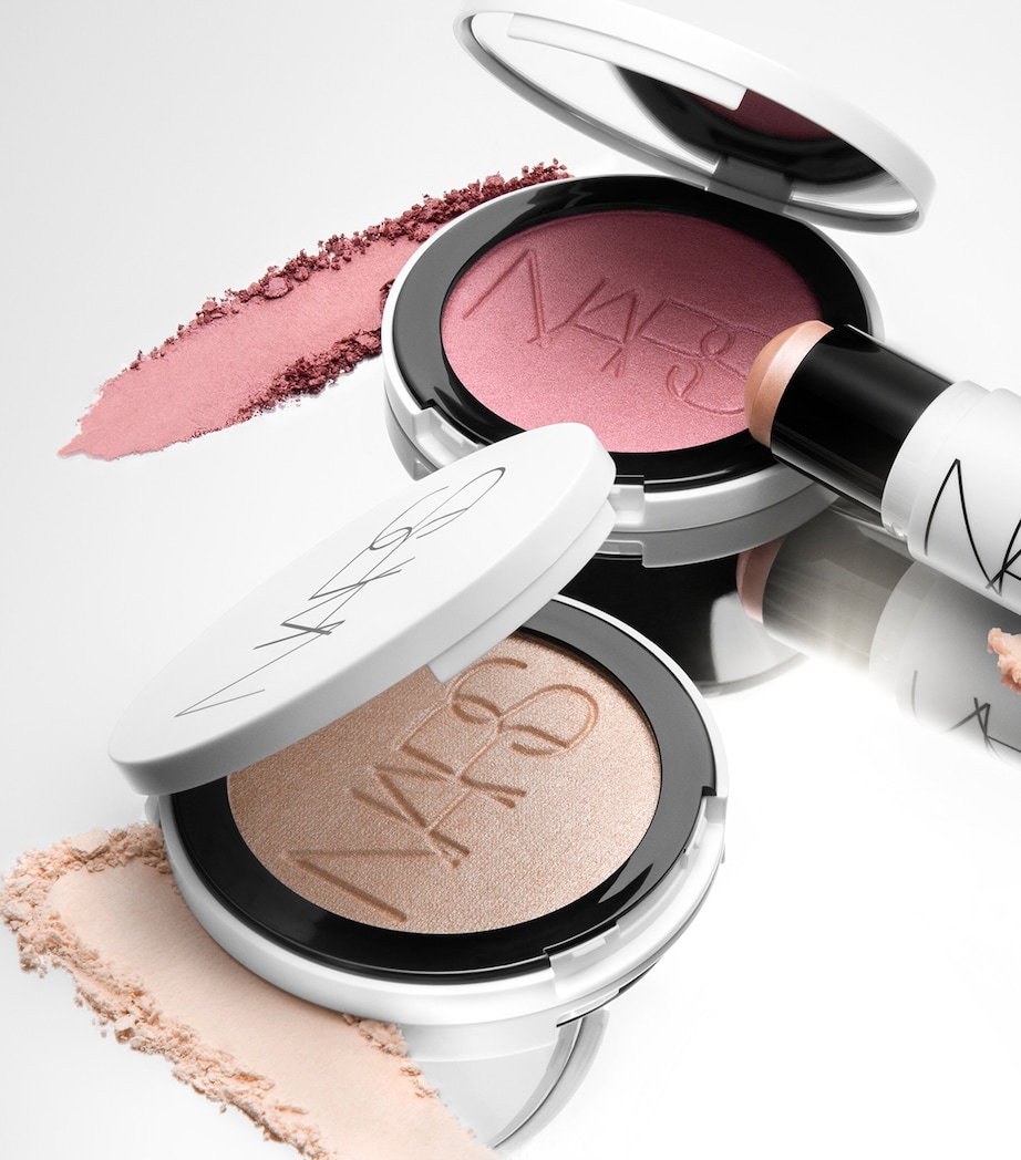 NARS Light Reflecting Luminizing Blush Push It Image 8
