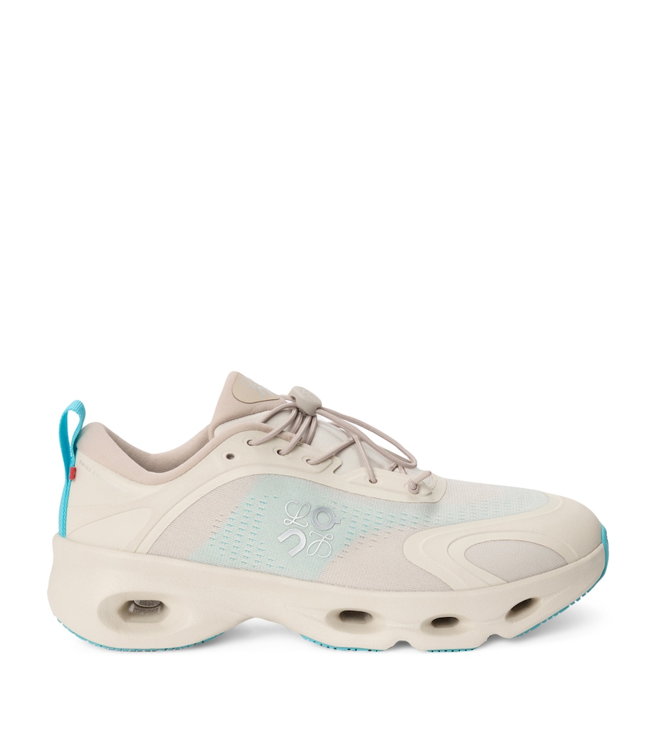 LOEWE x On Cloudsolo Sneakers SAND/TURQUOISE Image 1