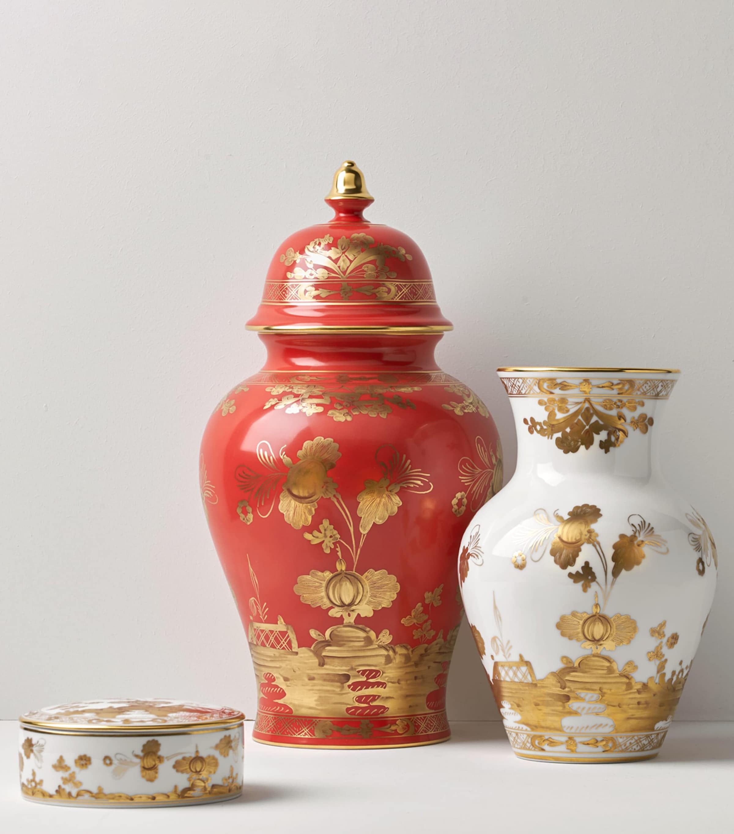 GINORI 1735 Porcelain Round Trinket Box Image 3