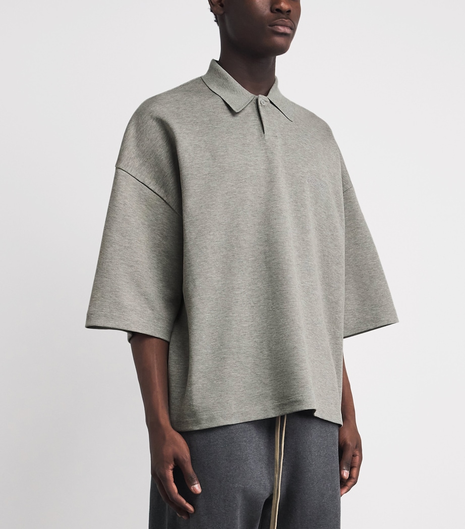 FEAR OF GOD ESSENTIALS Mens Cotton-Blend Signature Polo Shirt Concrete Heather Image 4