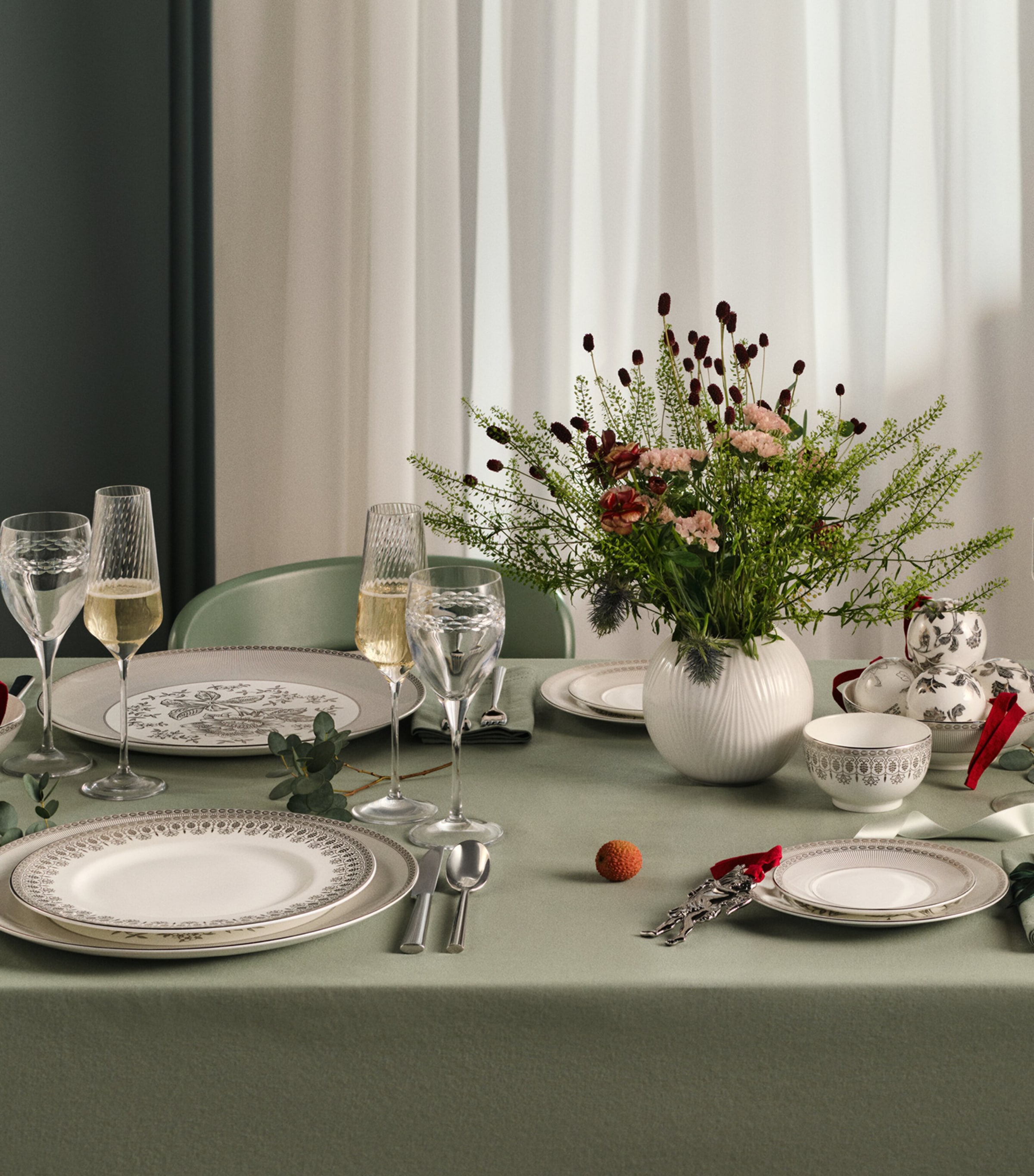 Bone China Silver Tonquin Plate (27cm) SILVER Image 2