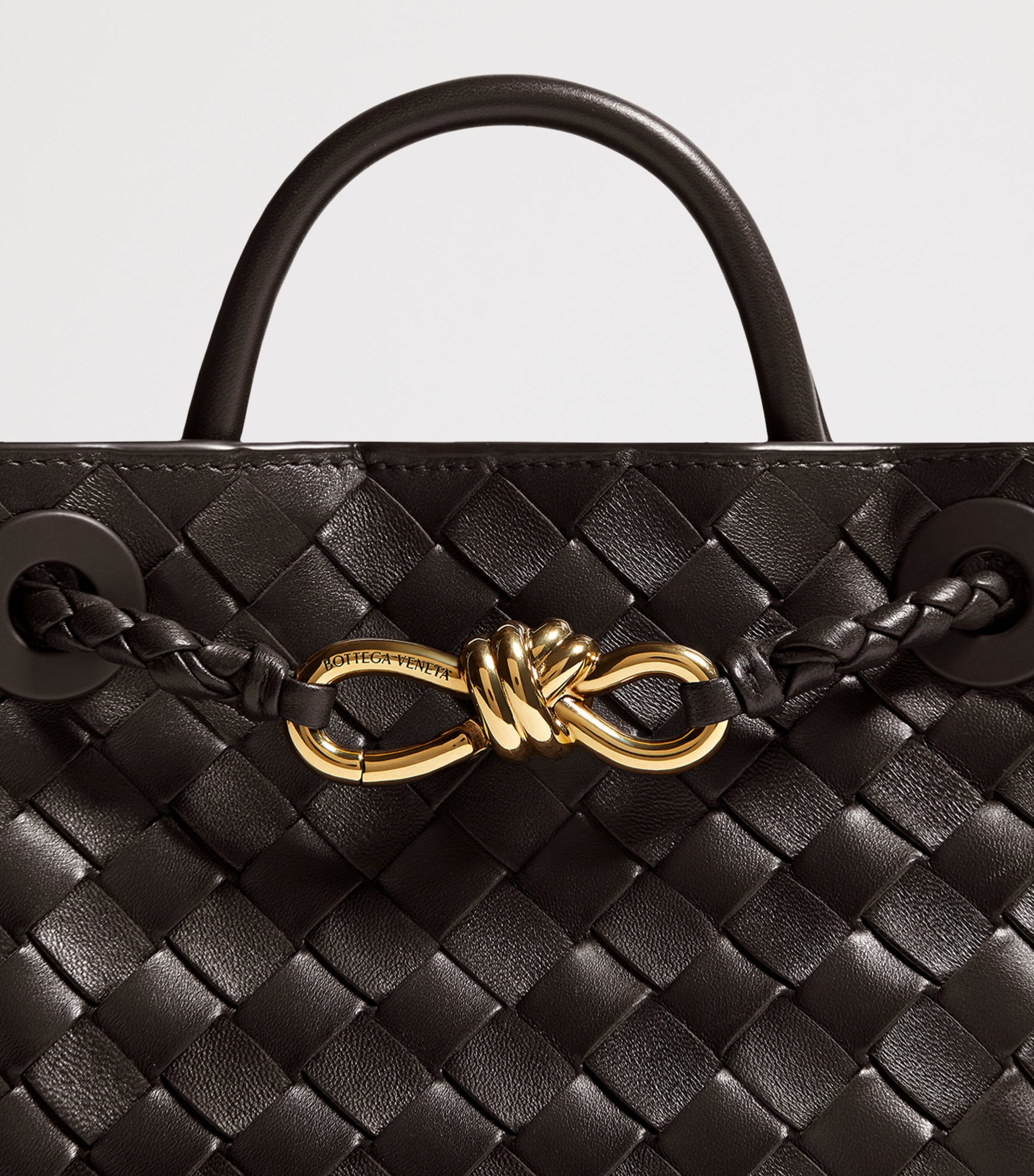 Bottega Veneta Womens Mini Leather Andiamo Top-Handle Bag Image 7