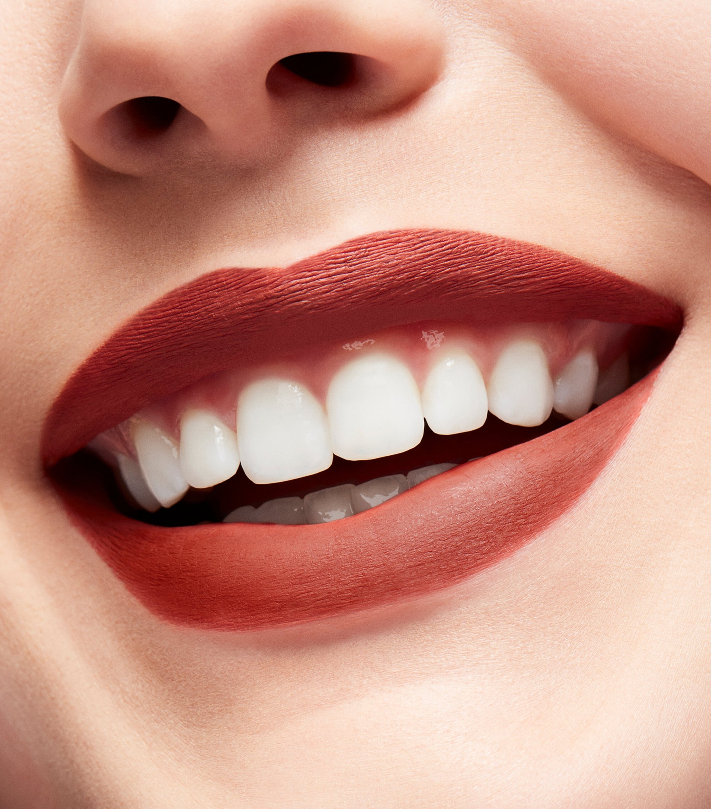 MAC Locked Kiss Ink 24hr Lipcolour Emphatic Image 3