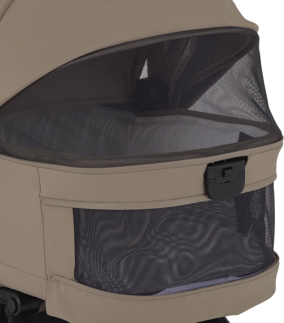 Silver Cross Nia Carrycot Champagne Image 7
