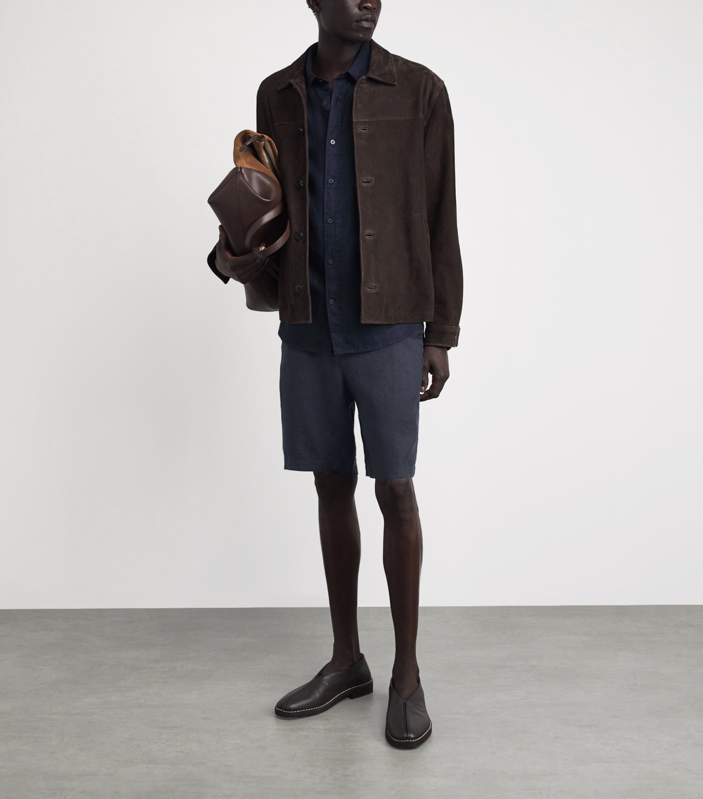 Vince Mens Linen Drawstring Shorts Coastal Image 2