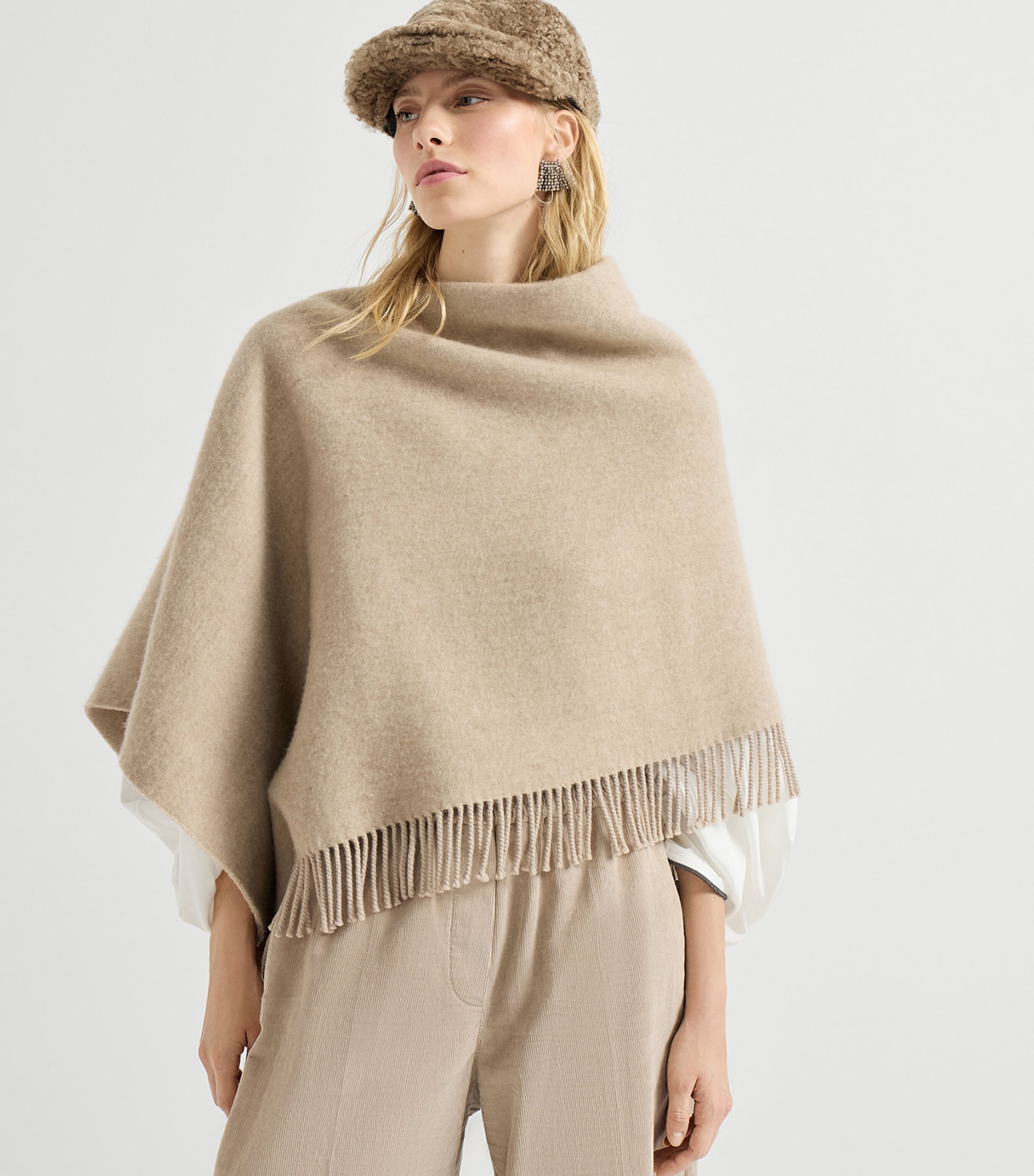 Wool-Cashmere Poncho CHA85 Image 4