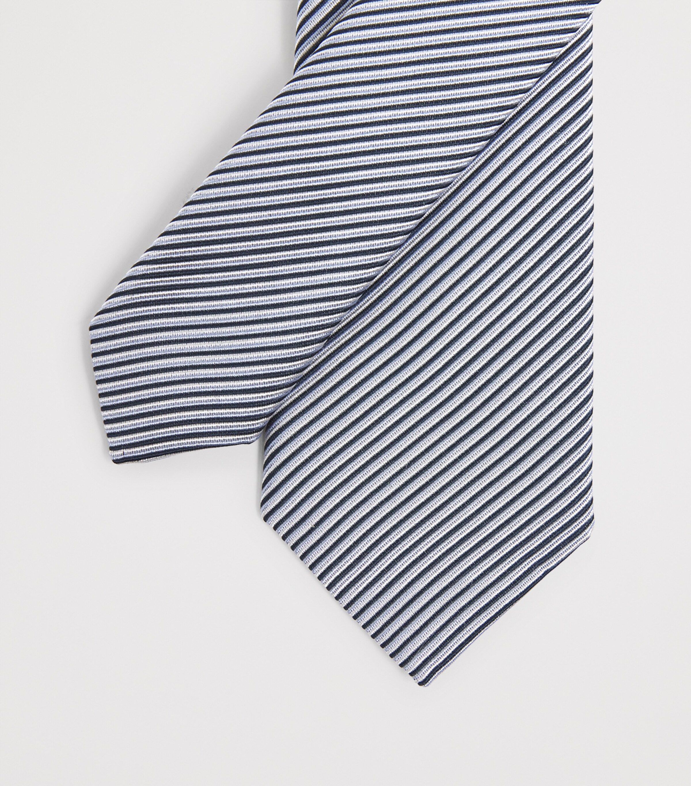 Silk-Blend Stripe Tie F9026 Image 3