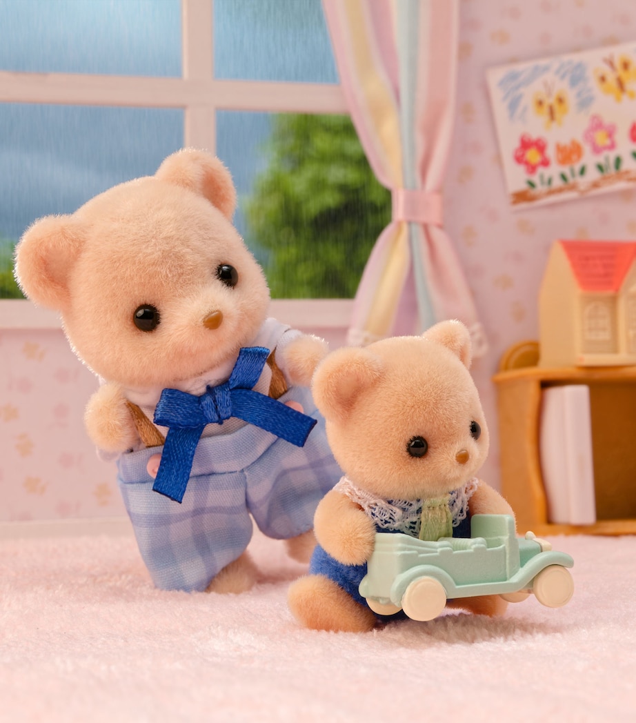 Sylvanian Families Biscuit Bear Family Image 7