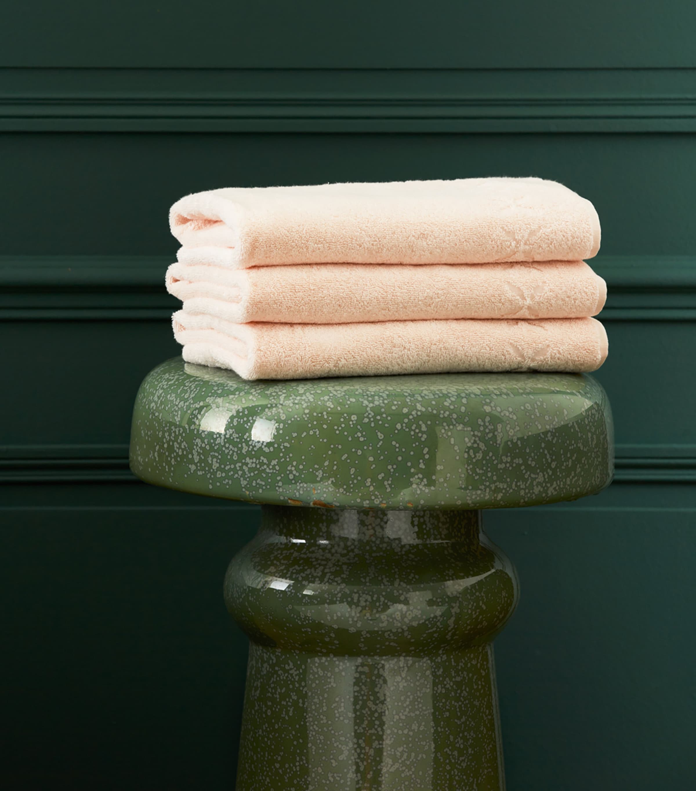Yves Delorme Nature Bath Sheet In Pink