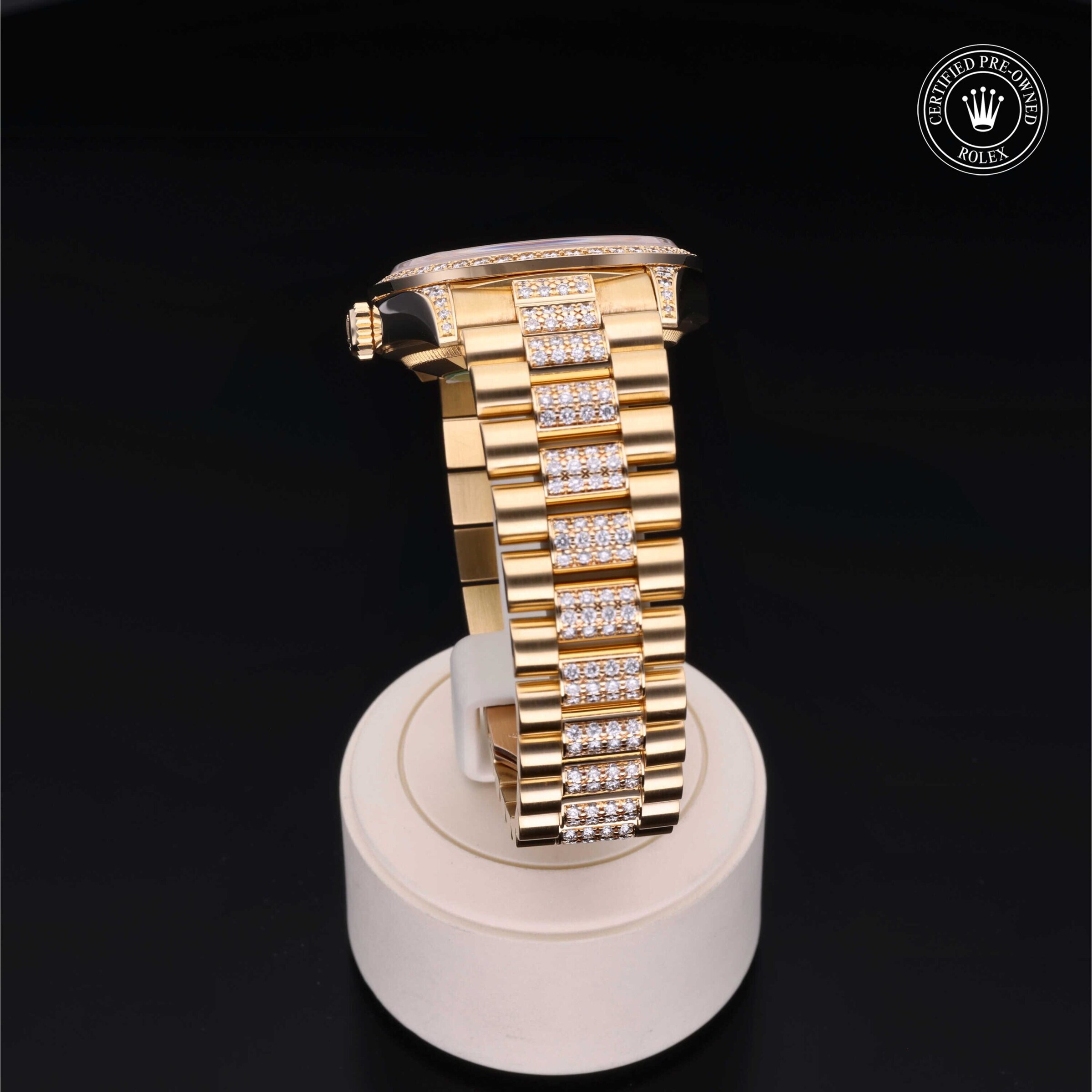 Model image: rolex-certified-pre-owned-Day-Date-36mm-18ct Yellow Gold-1990s-18388 thumbnail 3