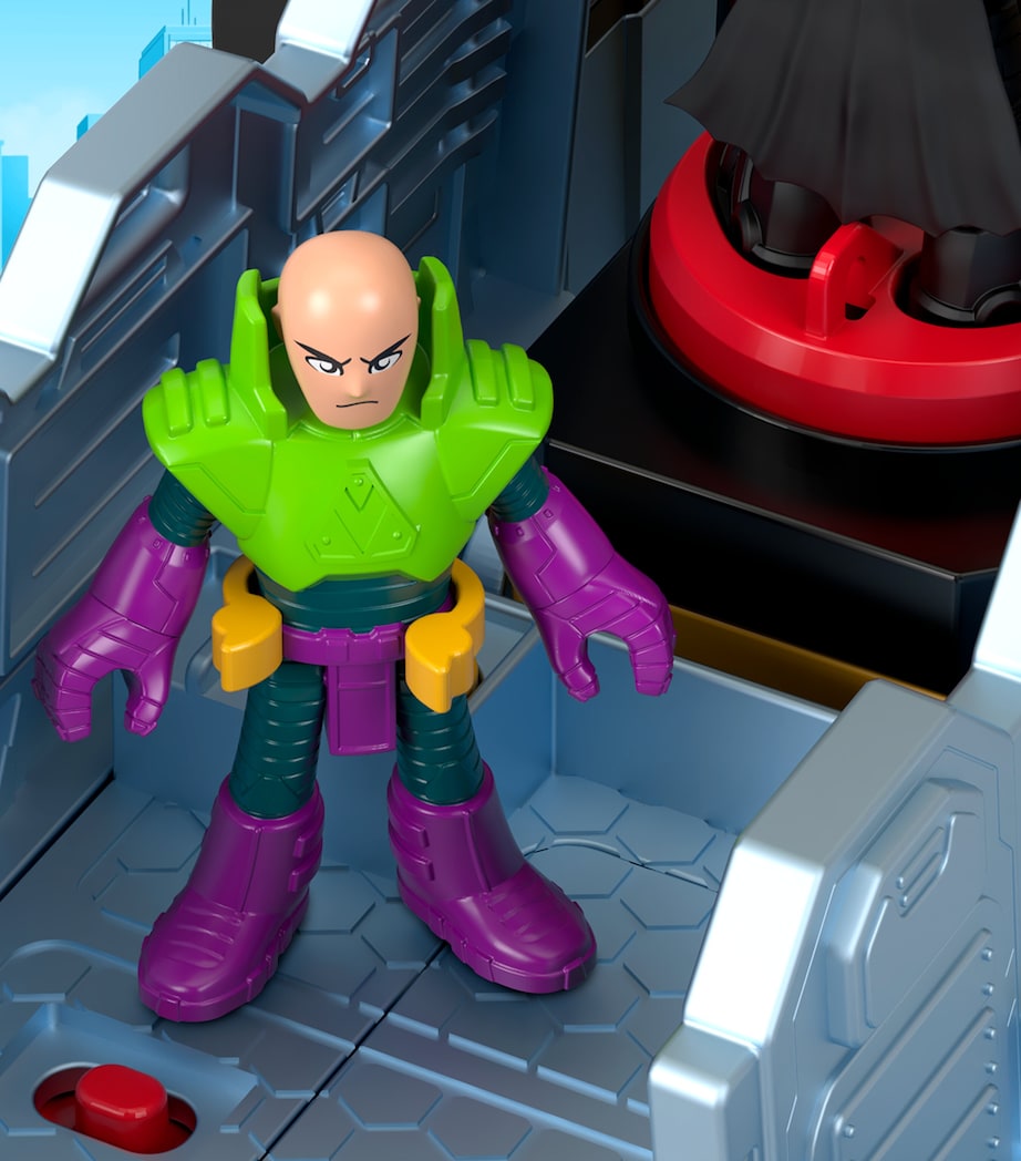 Imaginext DC Super Friends Transforming Bat-Tank Toy MULTI Image 1