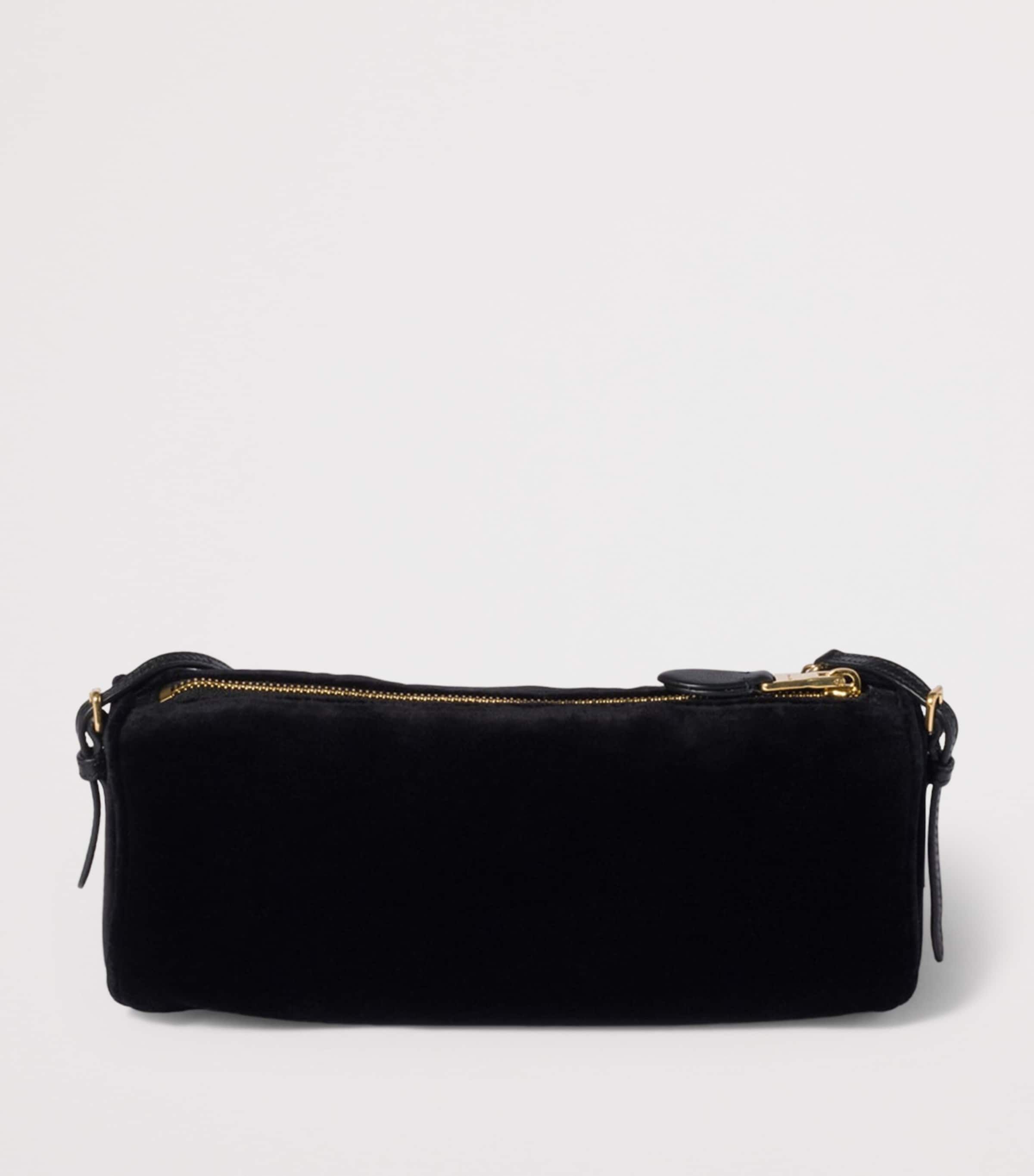 Velvet Pouch F0002 Image 3