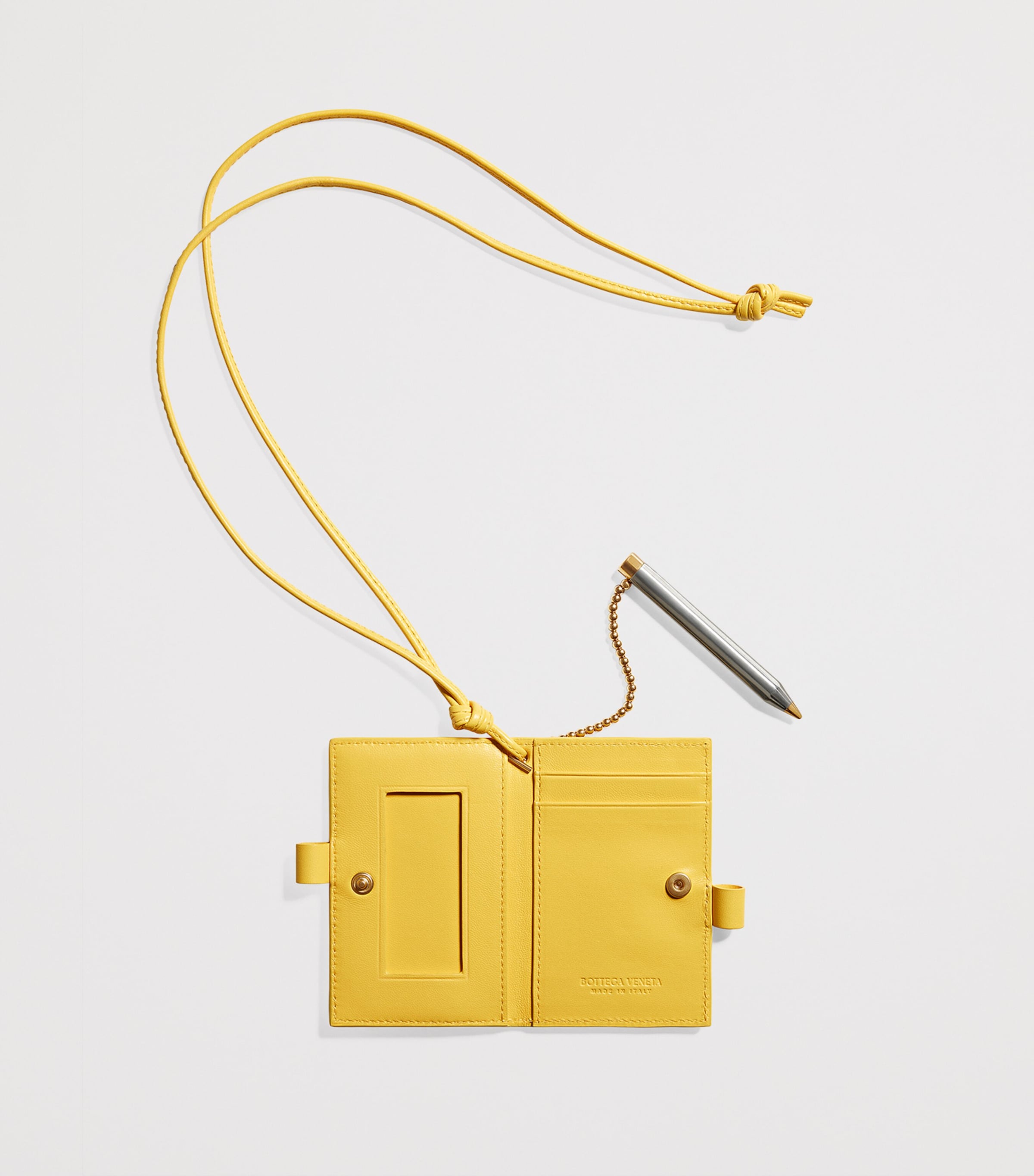 Bottega Veneta Nappa Leather Intrecciato Piccolo Badge Holder Image 2