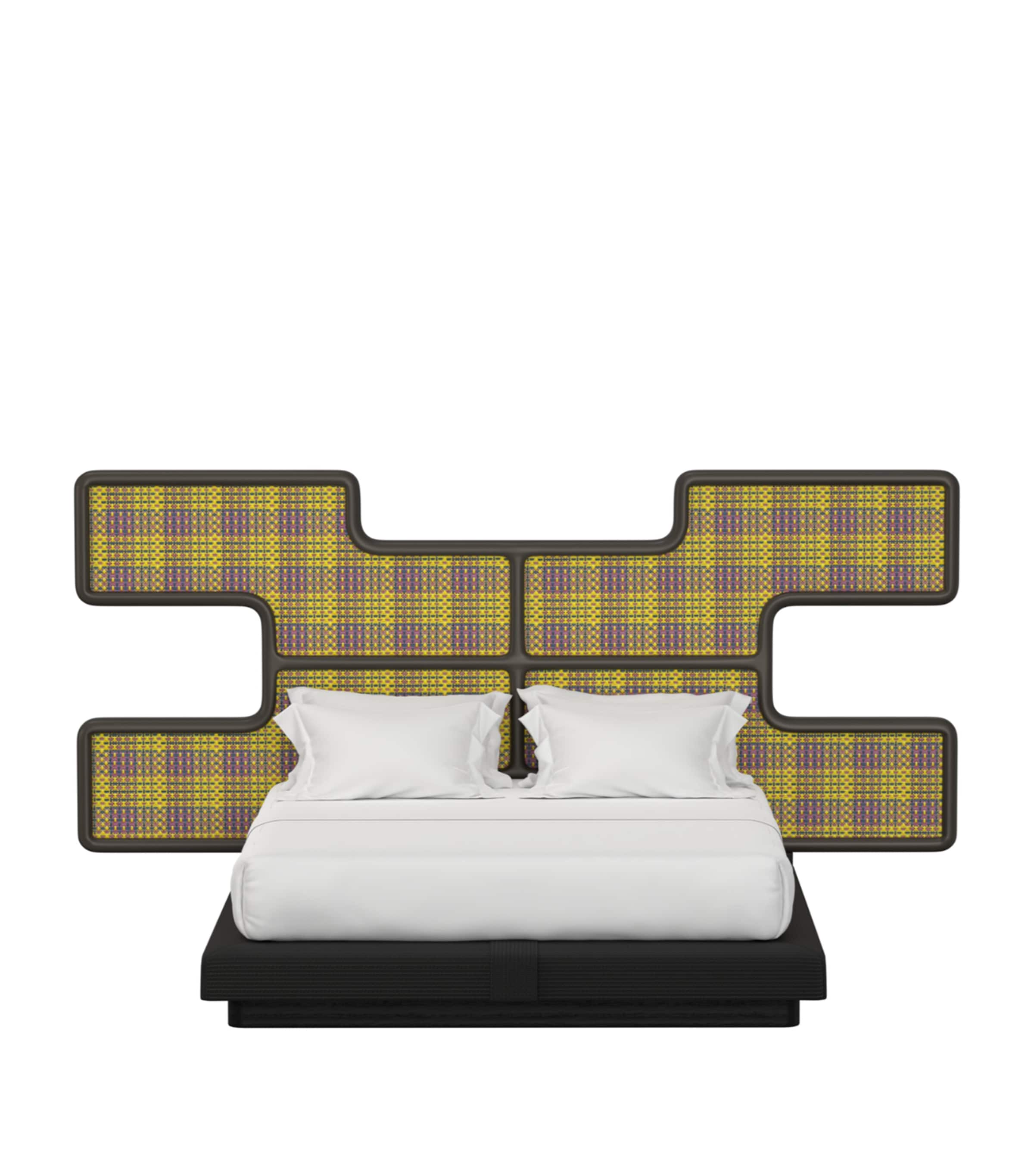 SAVOIR Authenticity Nº2 Bed Image 1