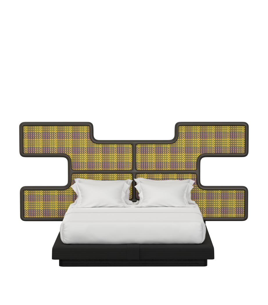 SAVOIR Authenticity Nº2 Bed Image 1