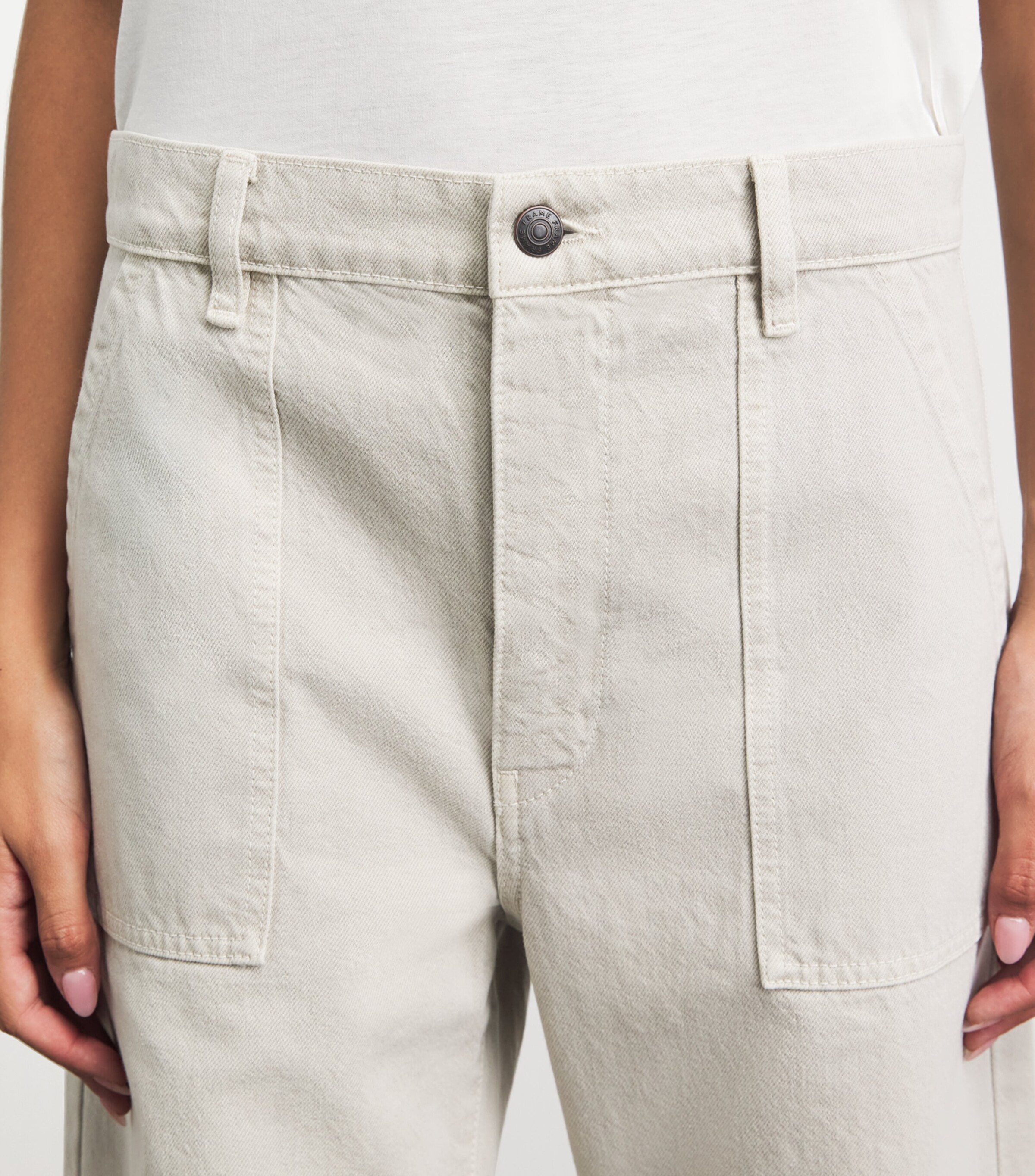 FRAME Womens The Bow Cargo Trousers Flax Image 3