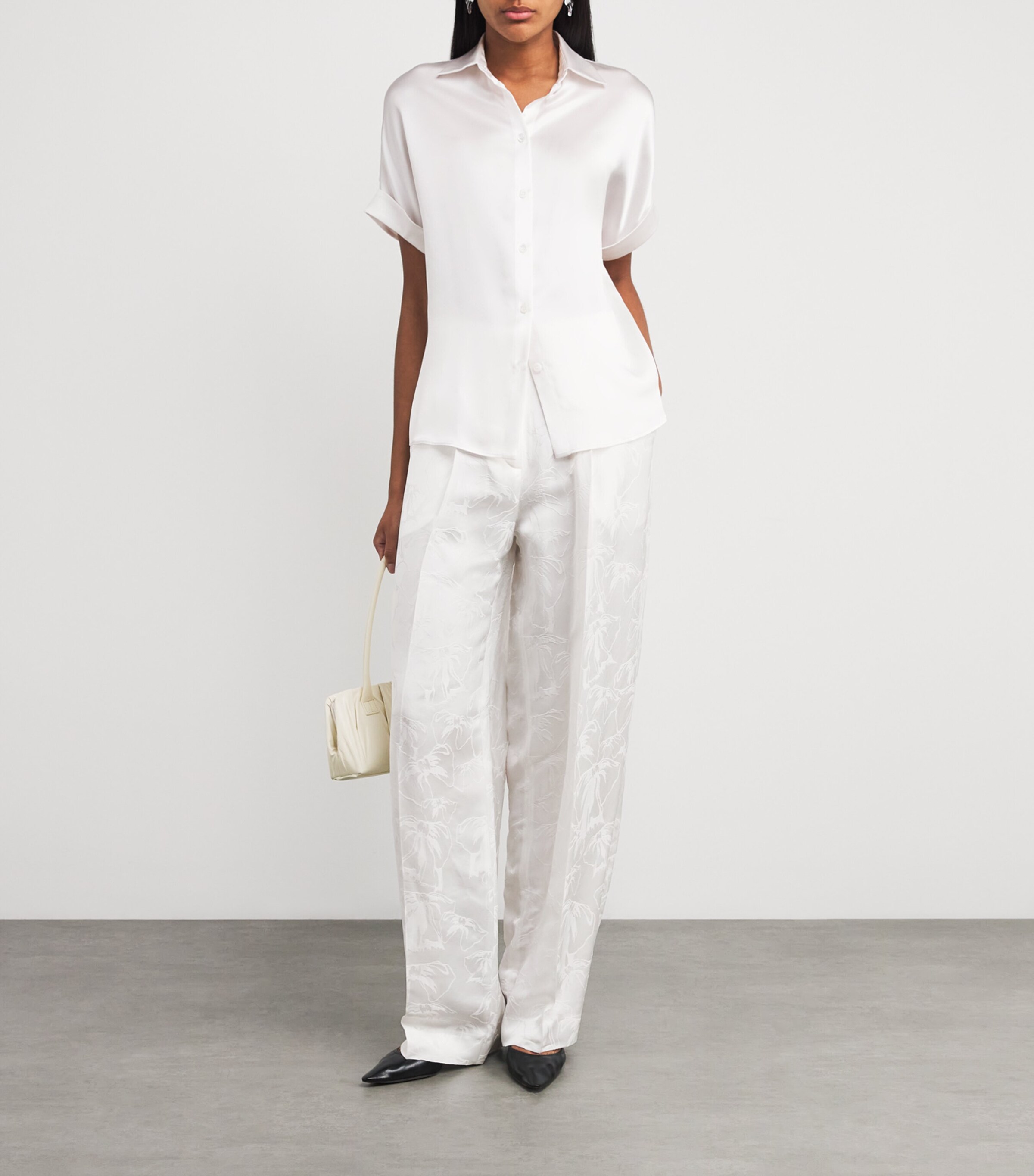Eleventy Womens Silk Short-Sleeve Shirt Bianco Image 2