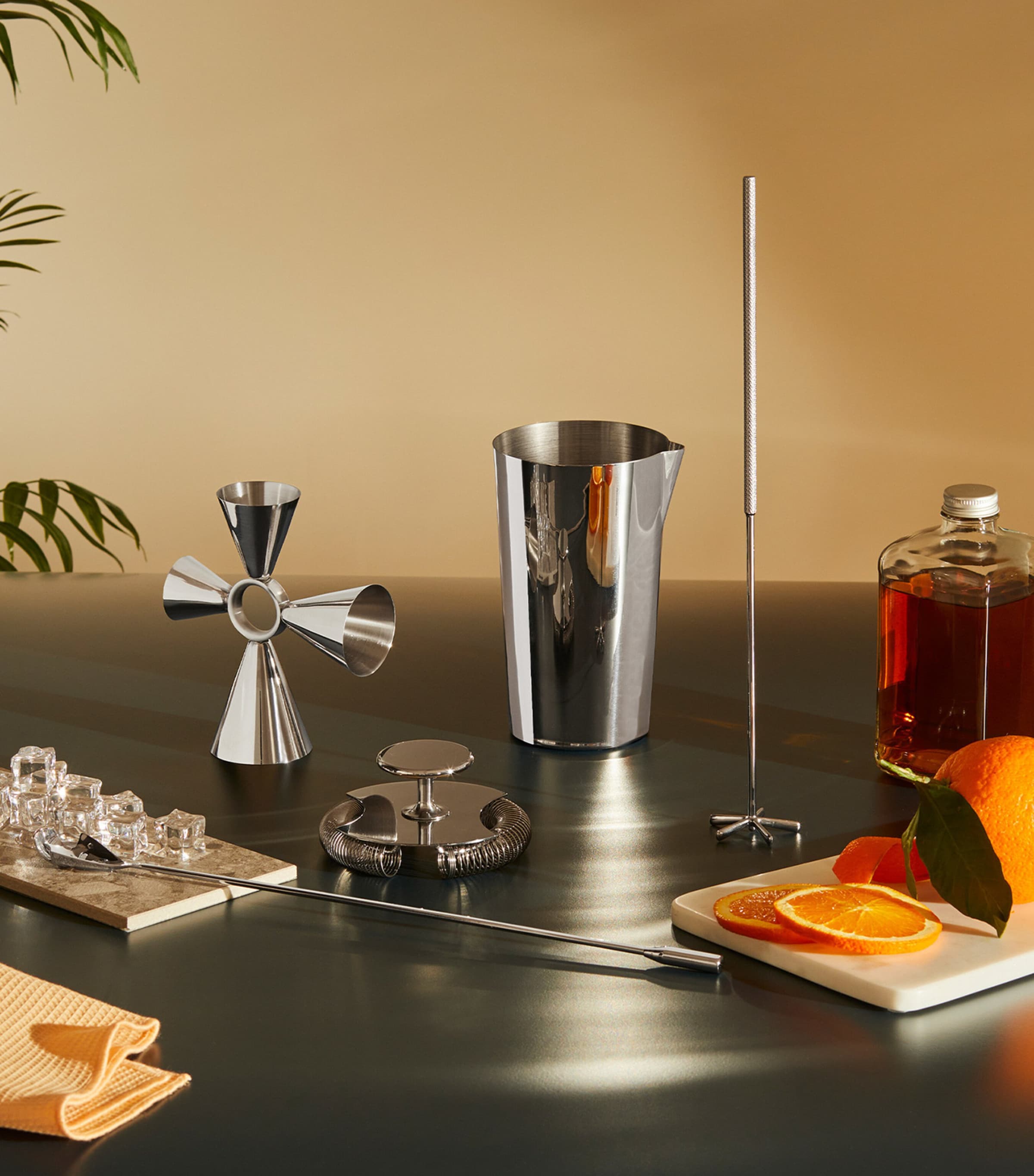 Alessi The Tending Box 5-Piece Mixing Kit Image 2