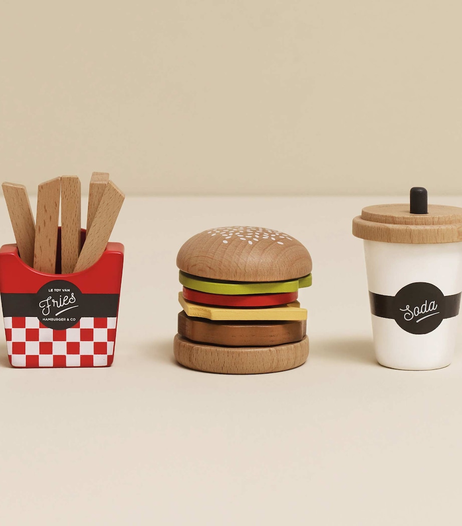 Le Toy Van Wooden Gourmet Hamburger Set Image 5
