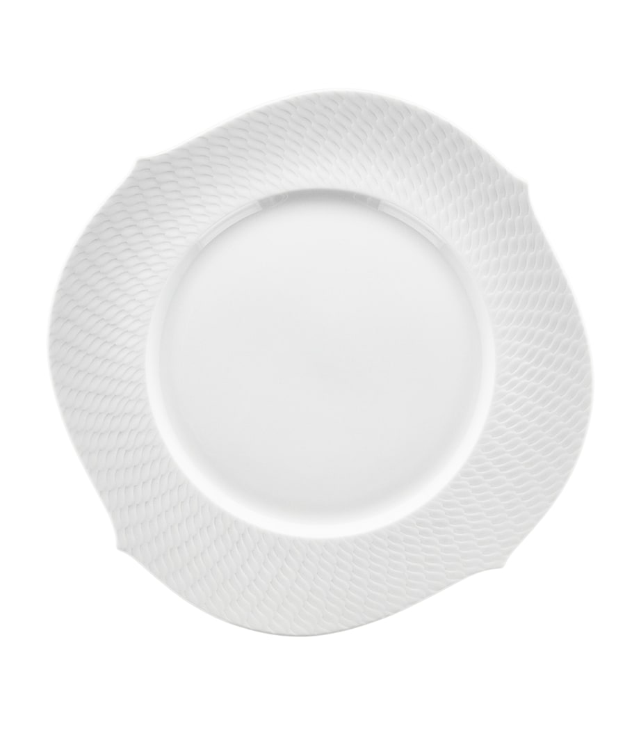 Porcelain Waves Relief Charger Plate (33cm) WHITE Image 1
