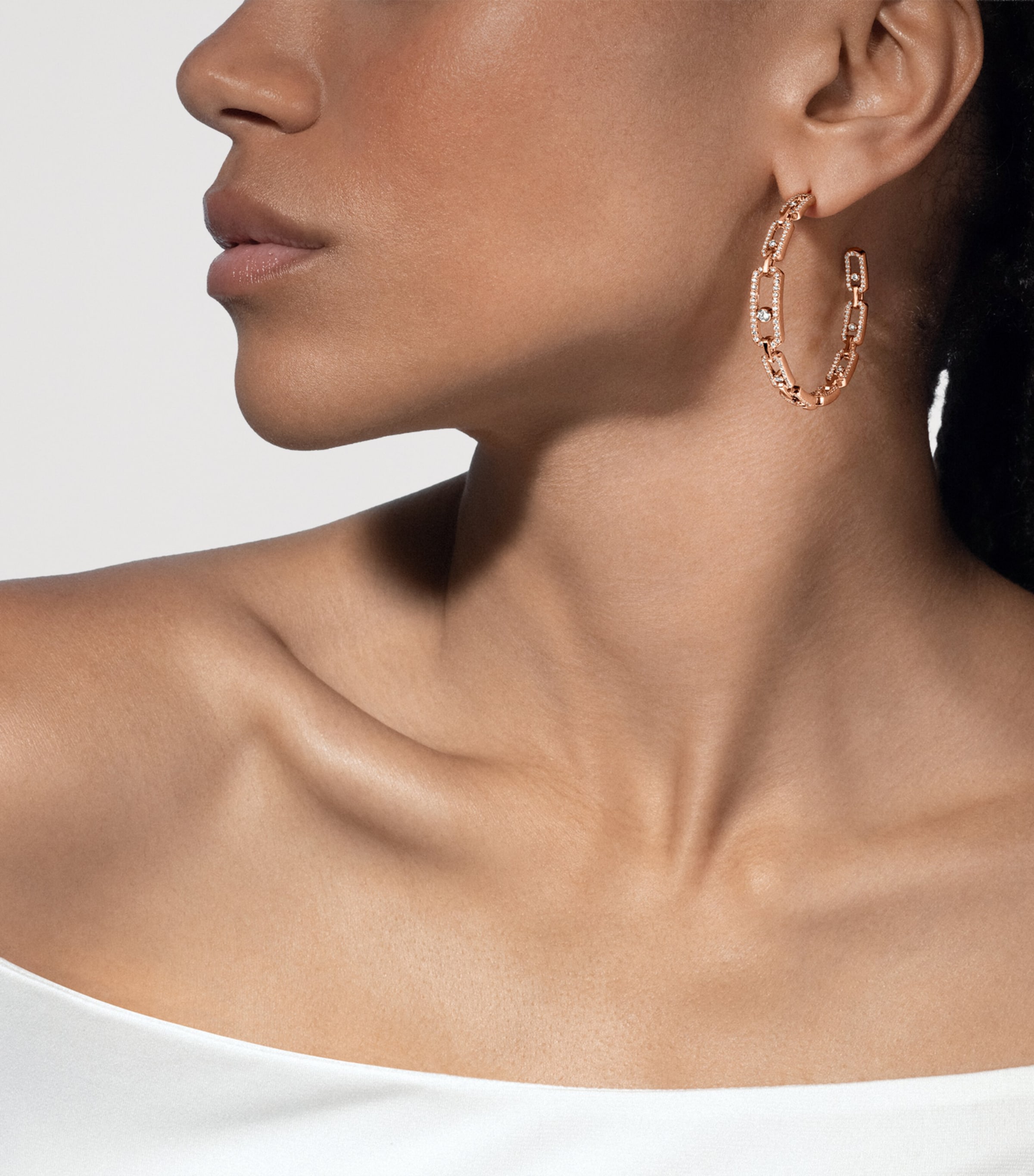 Messika Medium Move Link Pink Gold and Diamond Hoop Earrings (2.12ct) Pink Gold Image 2