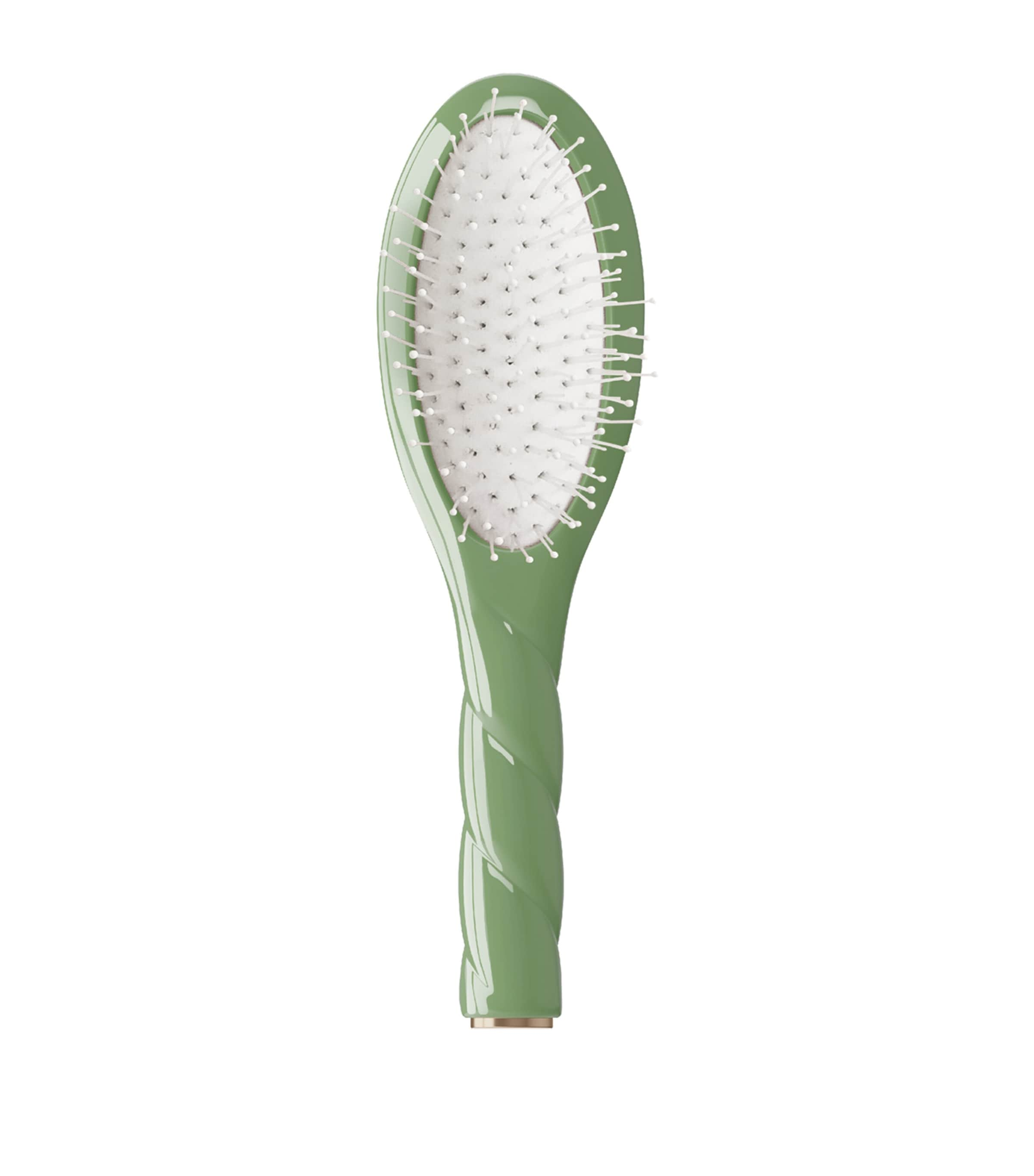 Shop La Bonne Brosse N.04 The Miracle Petite Brush In Green