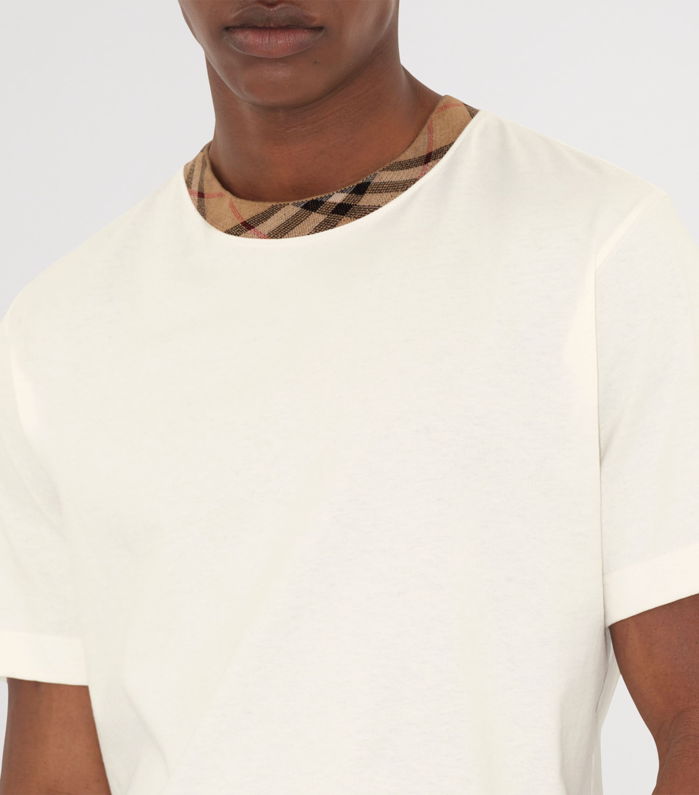 BURBERRY ホワイト Tシャツ XL ニーチェ burberry joe-forth embroidered logo t-shirt white/grey XS With